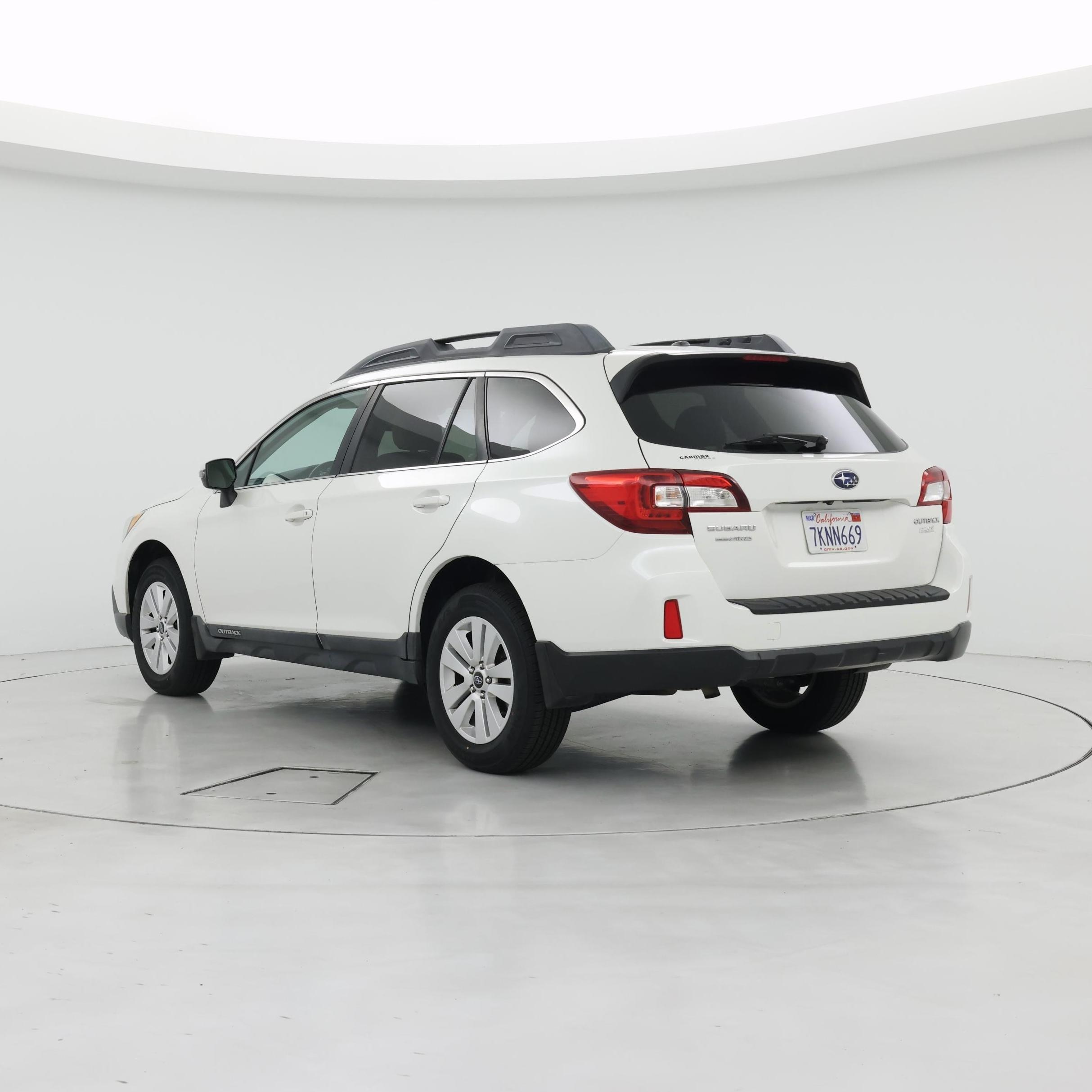 Thumbnail: 2015 Subaru Outback - 2