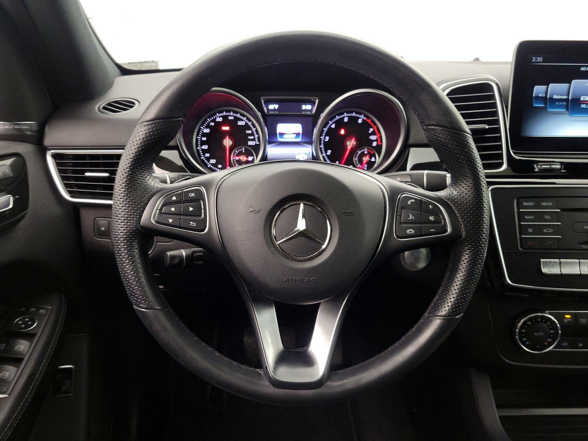 Thumbnail: 2017 Mercedes-Benz GLE - 10