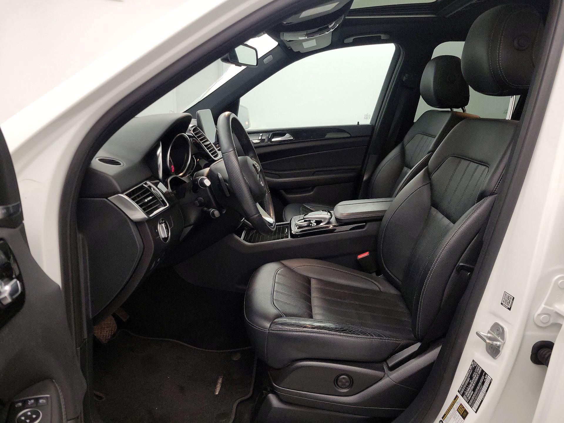 Thumbnail: 2017 Mercedes-Benz GLE - 11