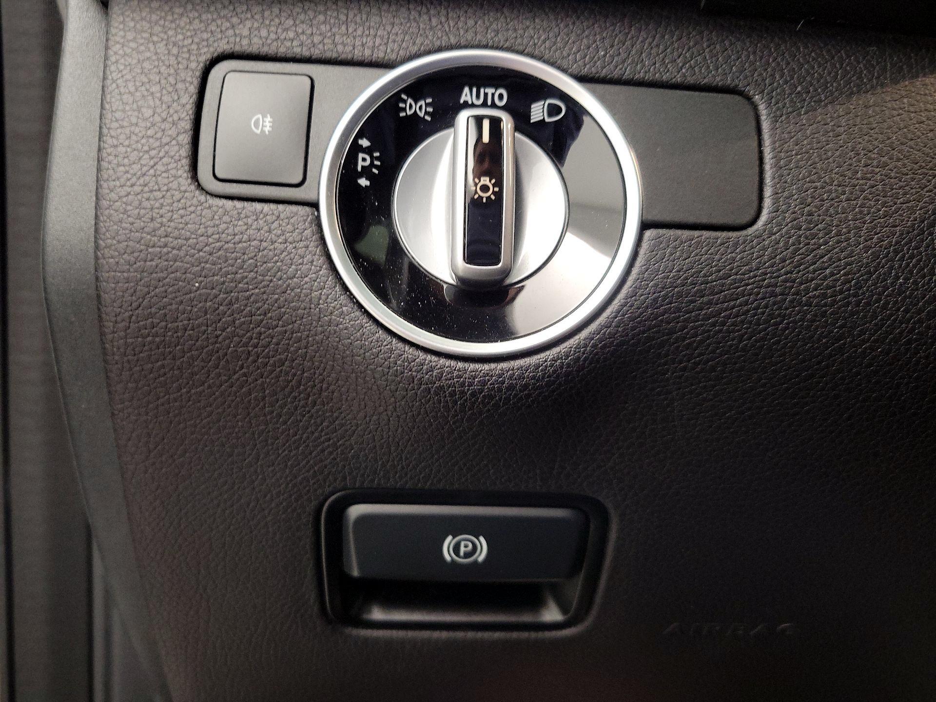 Thumbnail: 2017 Mercedes-Benz GLE - 13