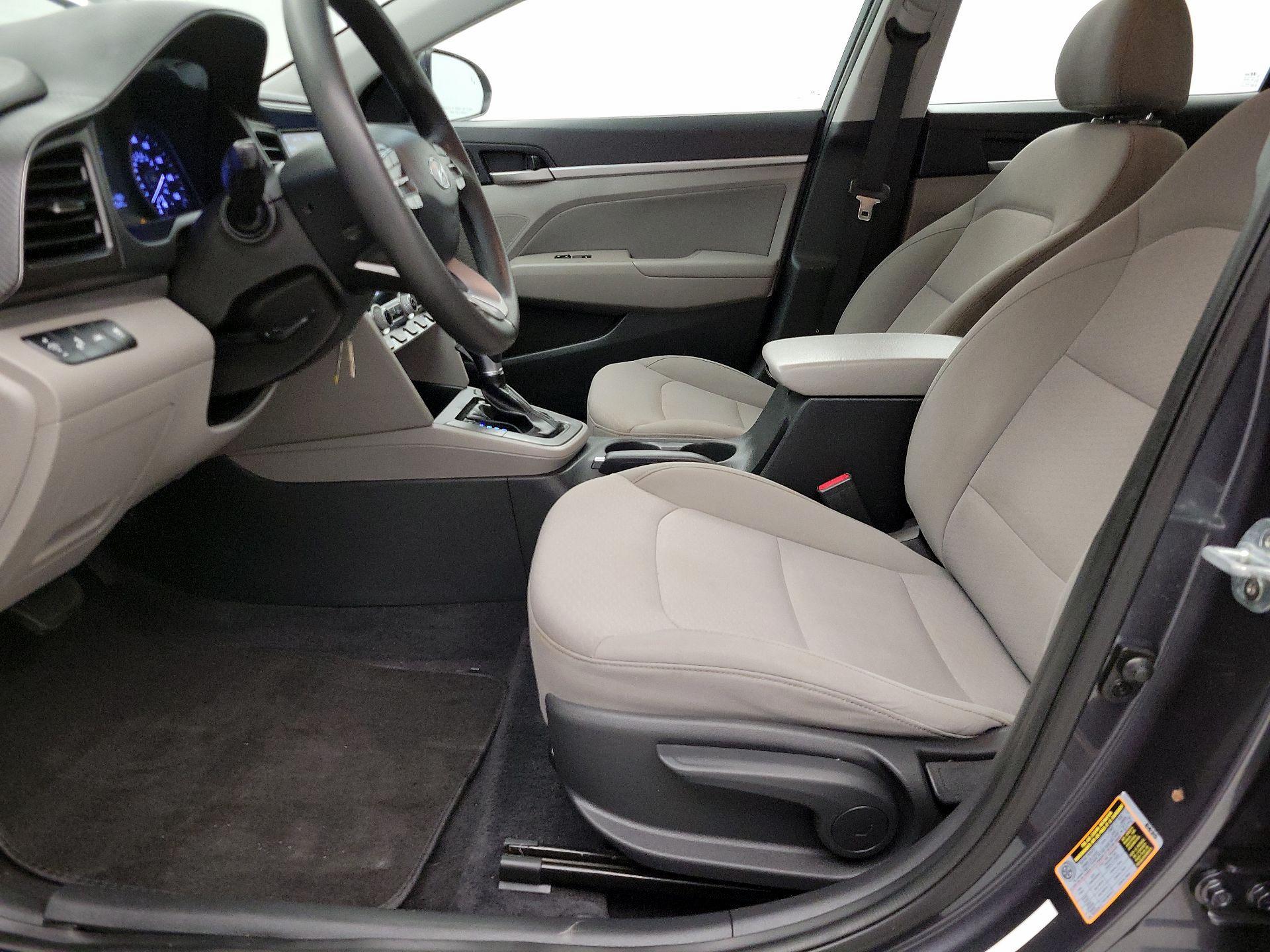 Thumbnail: 2020 Hyundai Elantra - 11