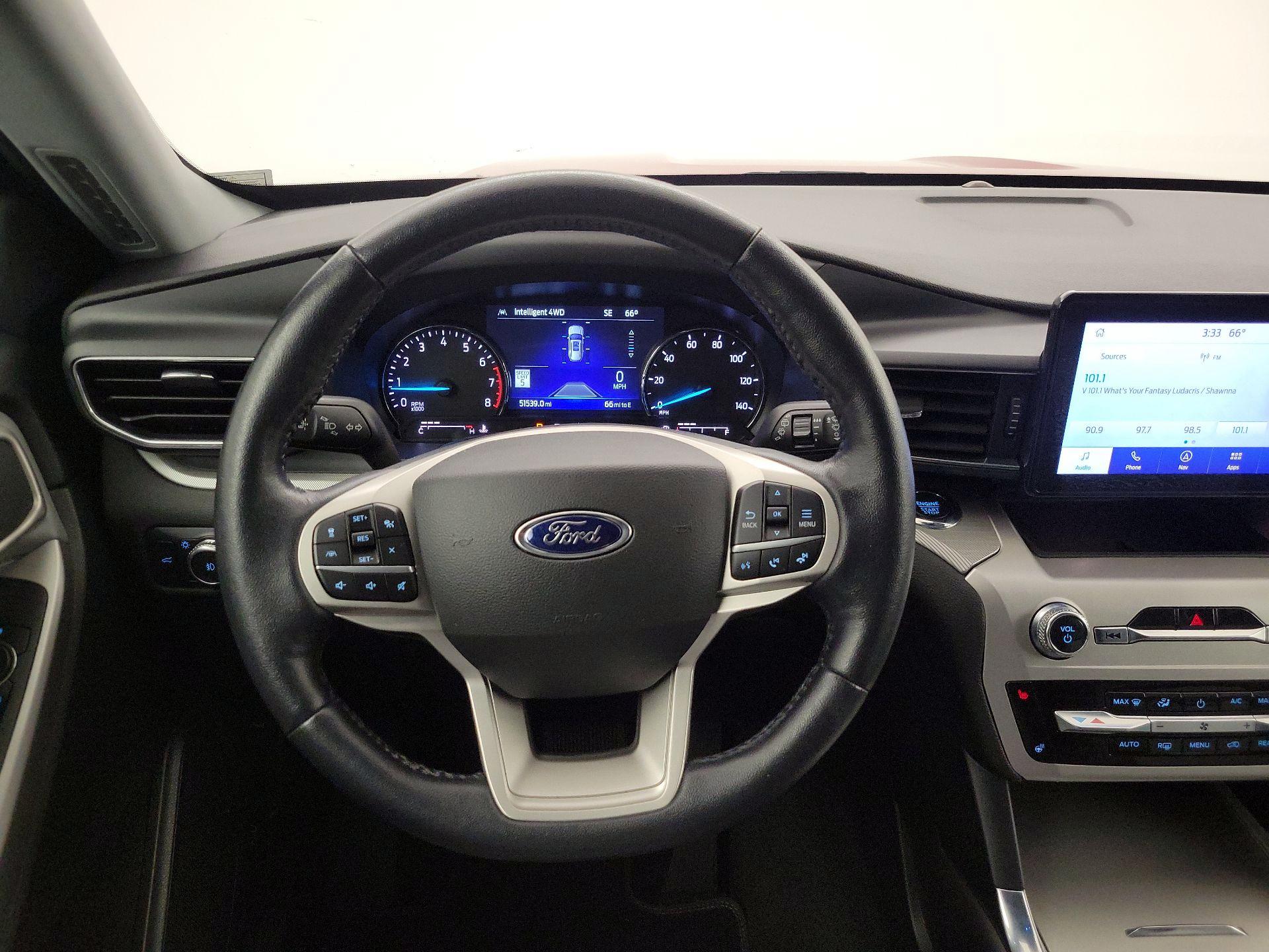 Thumbnail: 2022 Ford Explorer - 10