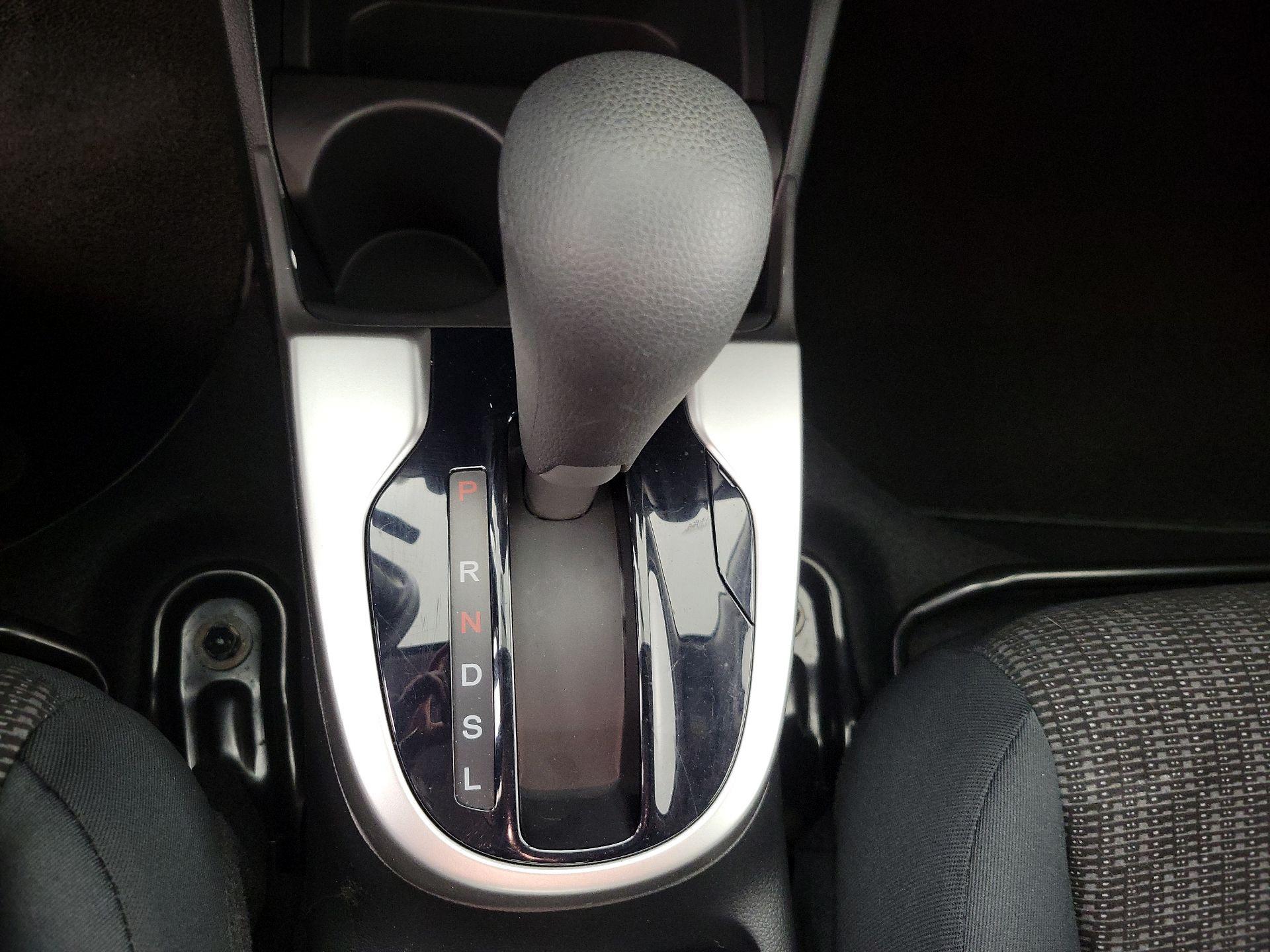 Thumbnail: 2017 Honda Fit - 17