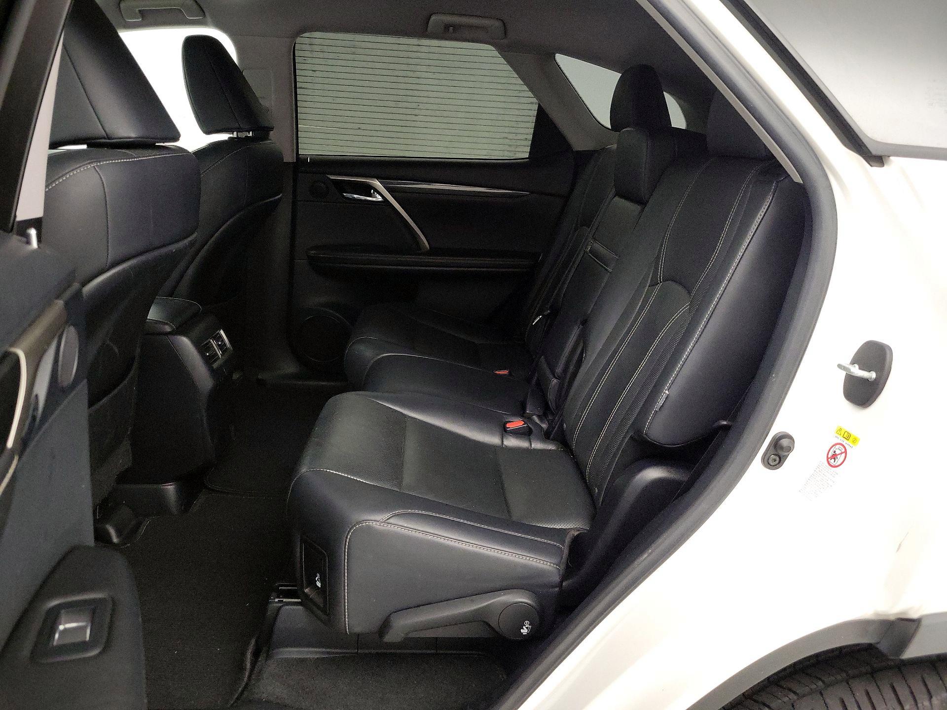 Thumbnail: 2019 Lexus RX - 17