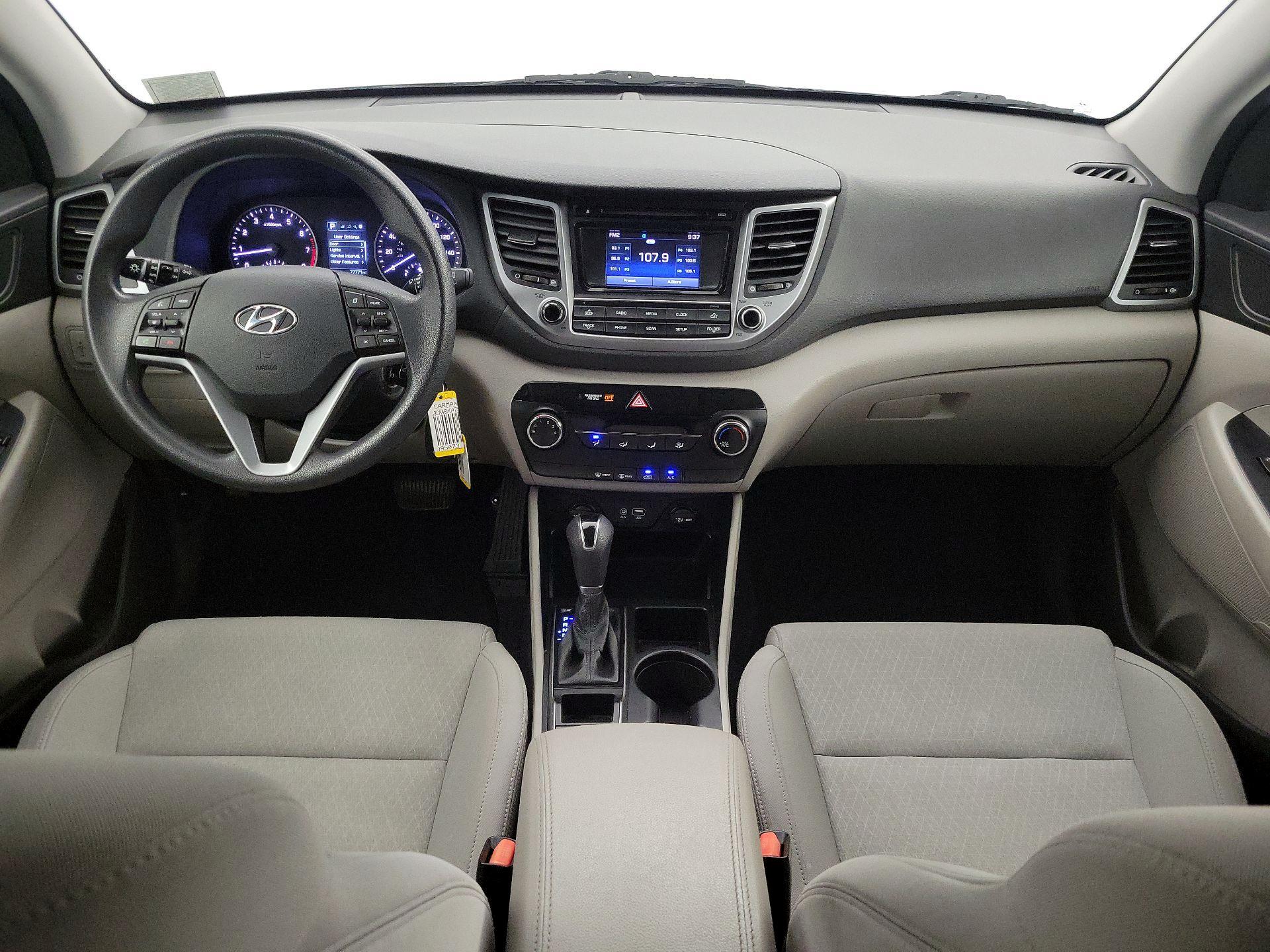 Thumbnail: 2017 Hyundai Tucson - 9