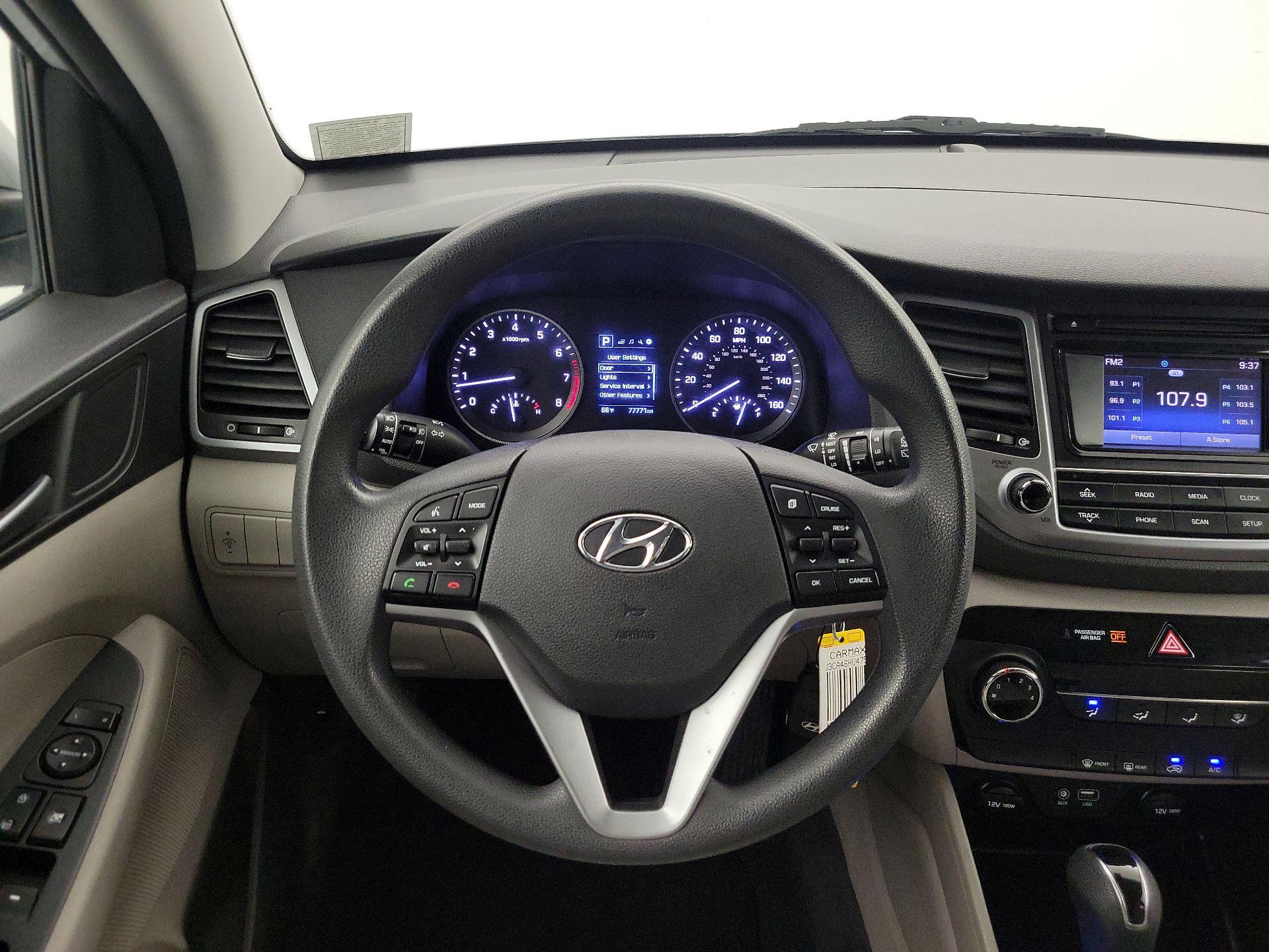 Thumbnail: 2017 Hyundai Tucson - 10