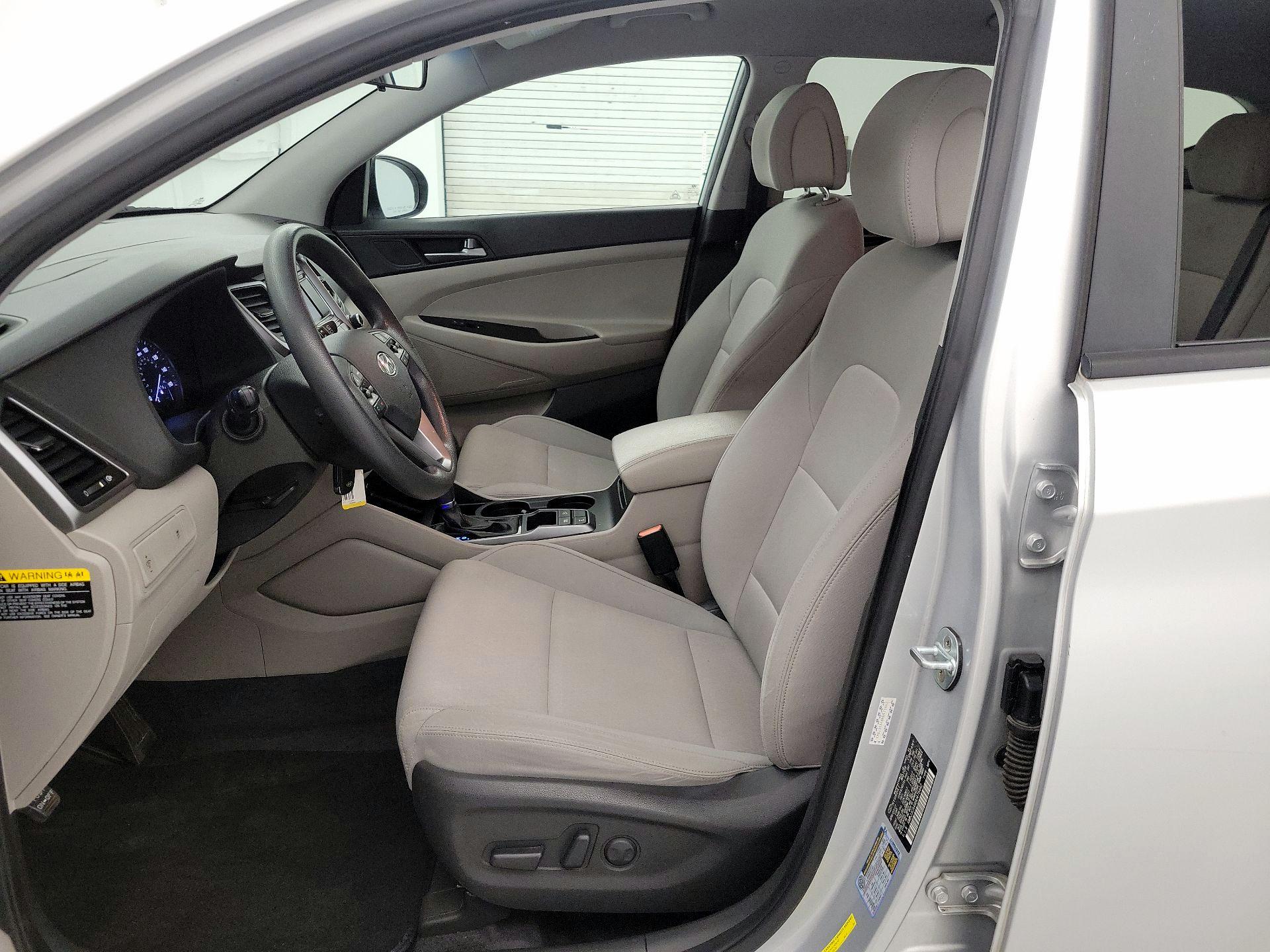 Thumbnail: 2017 Hyundai Tucson - 11