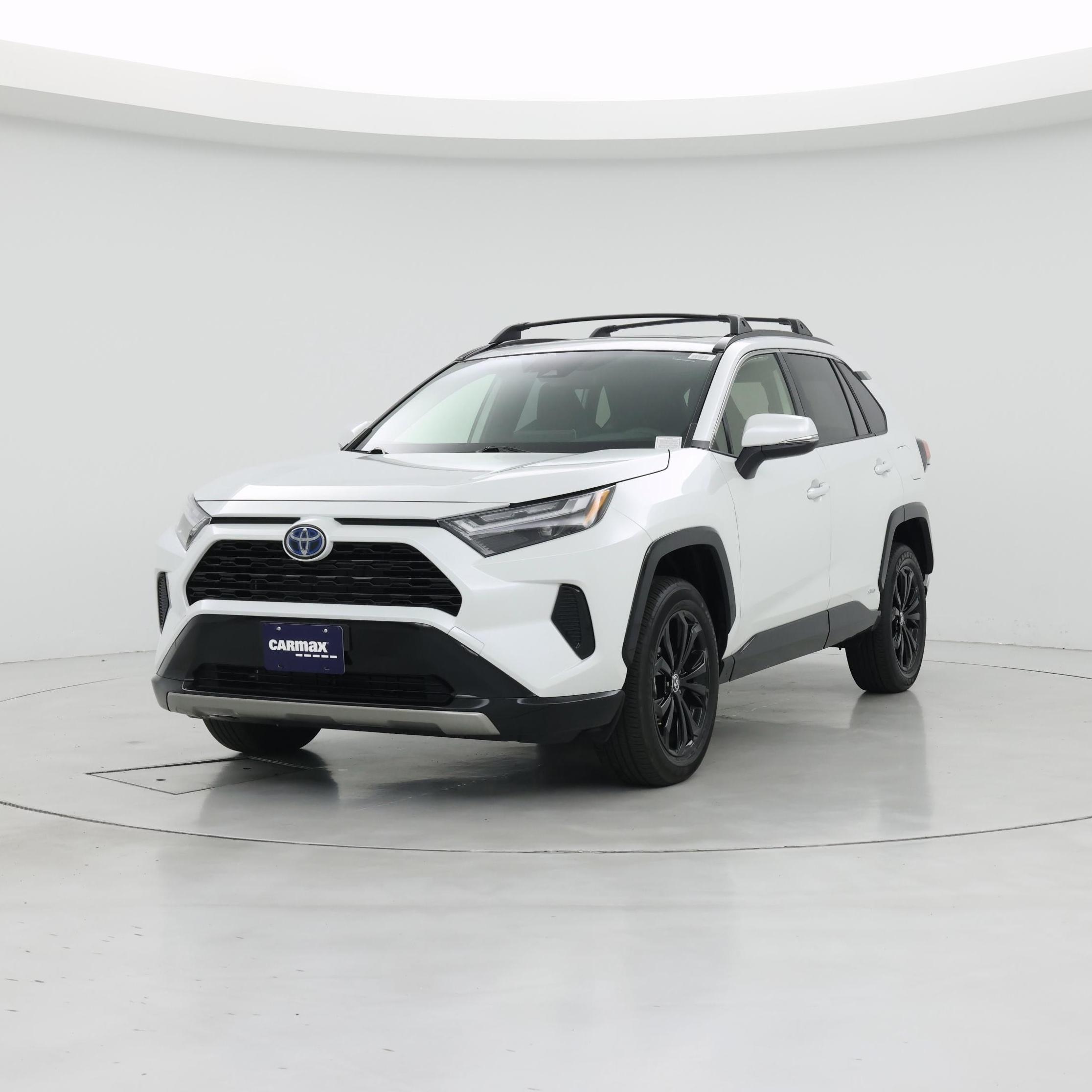 Thumbnail: 2024 Toyota RAV4 - 4