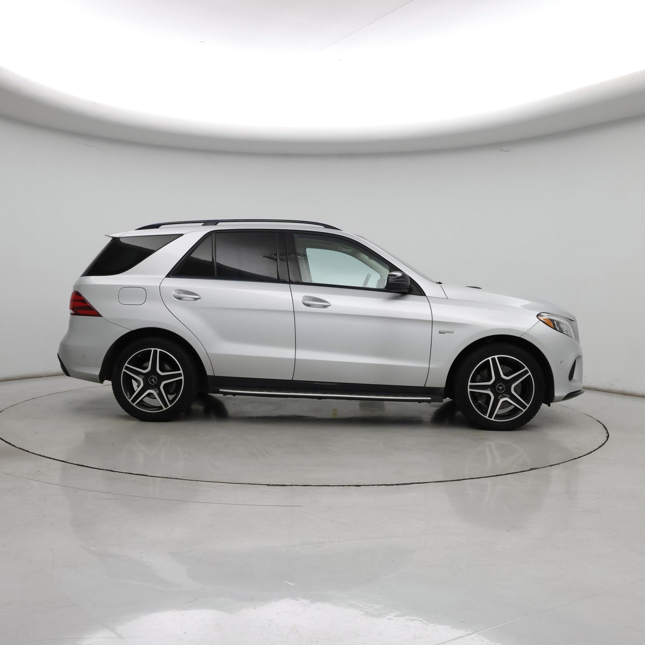 Thumbnail: 2017 Mercedes-Benz GLE - 7
