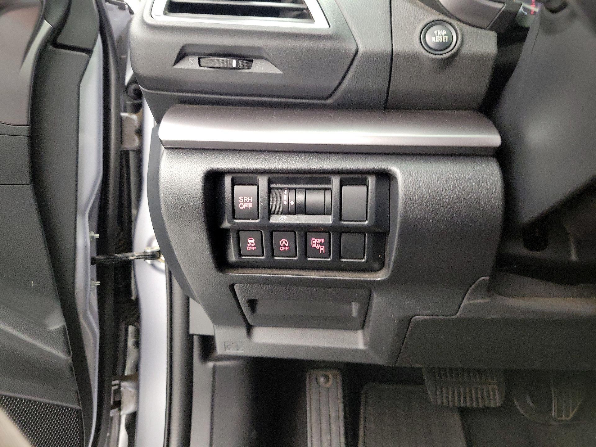 Thumbnail: 2020 Subaru Crosstrek - 13