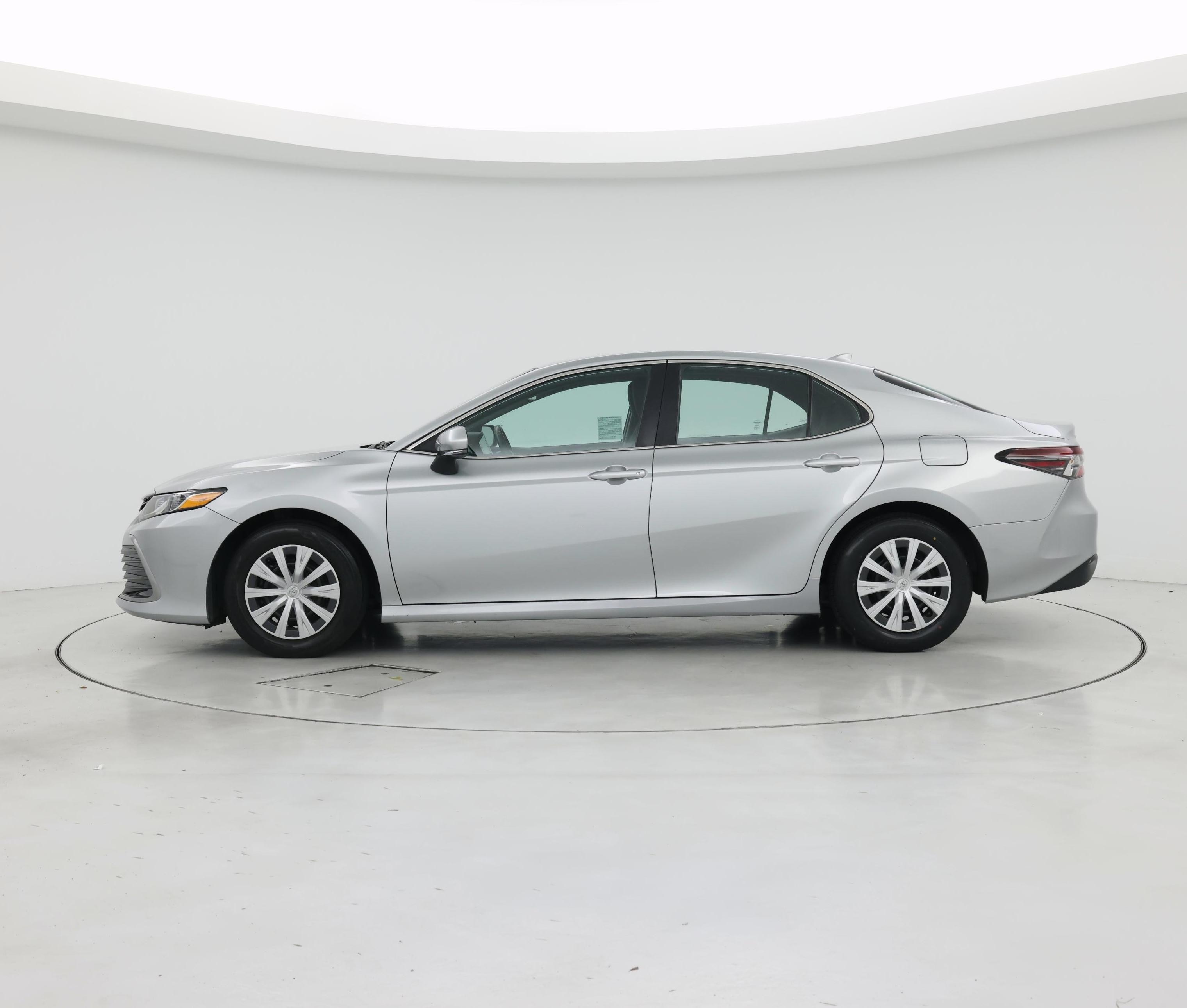 Thumbnail: 2022 Toyota Camry - 3
