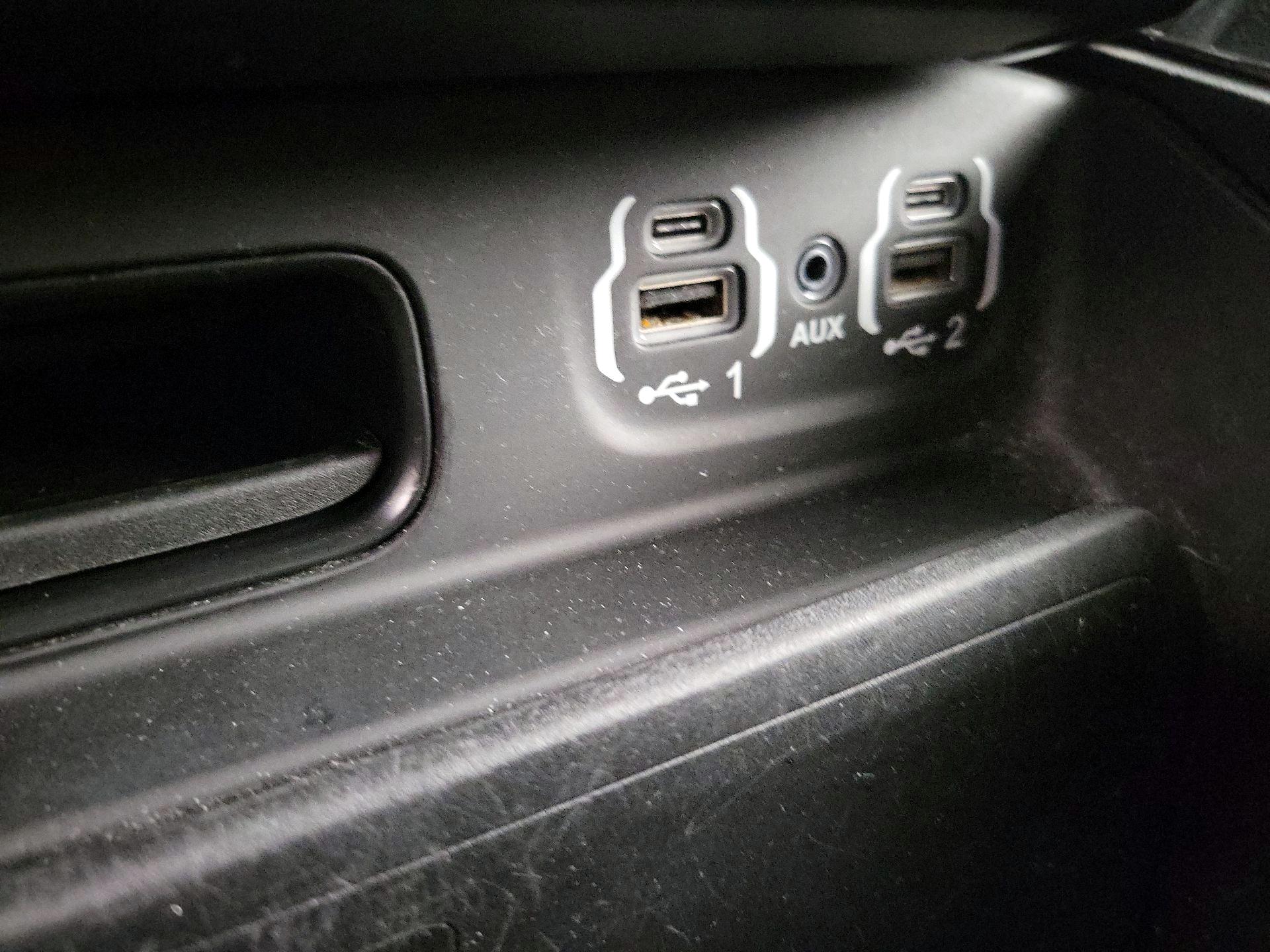 Thumbnail: 2021 RAM 1500 - 19