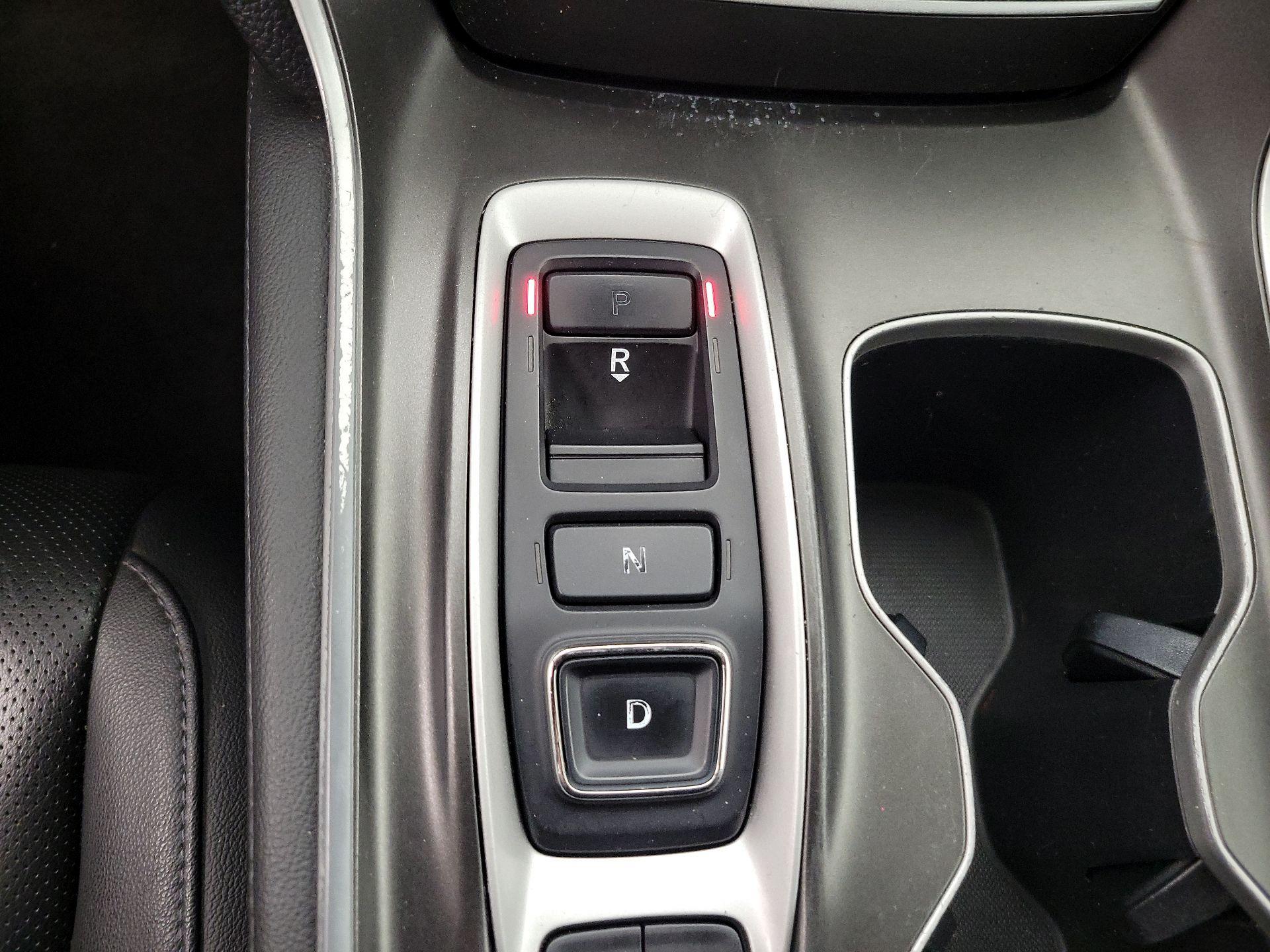 Thumbnail: 2019 Honda Accord - 17