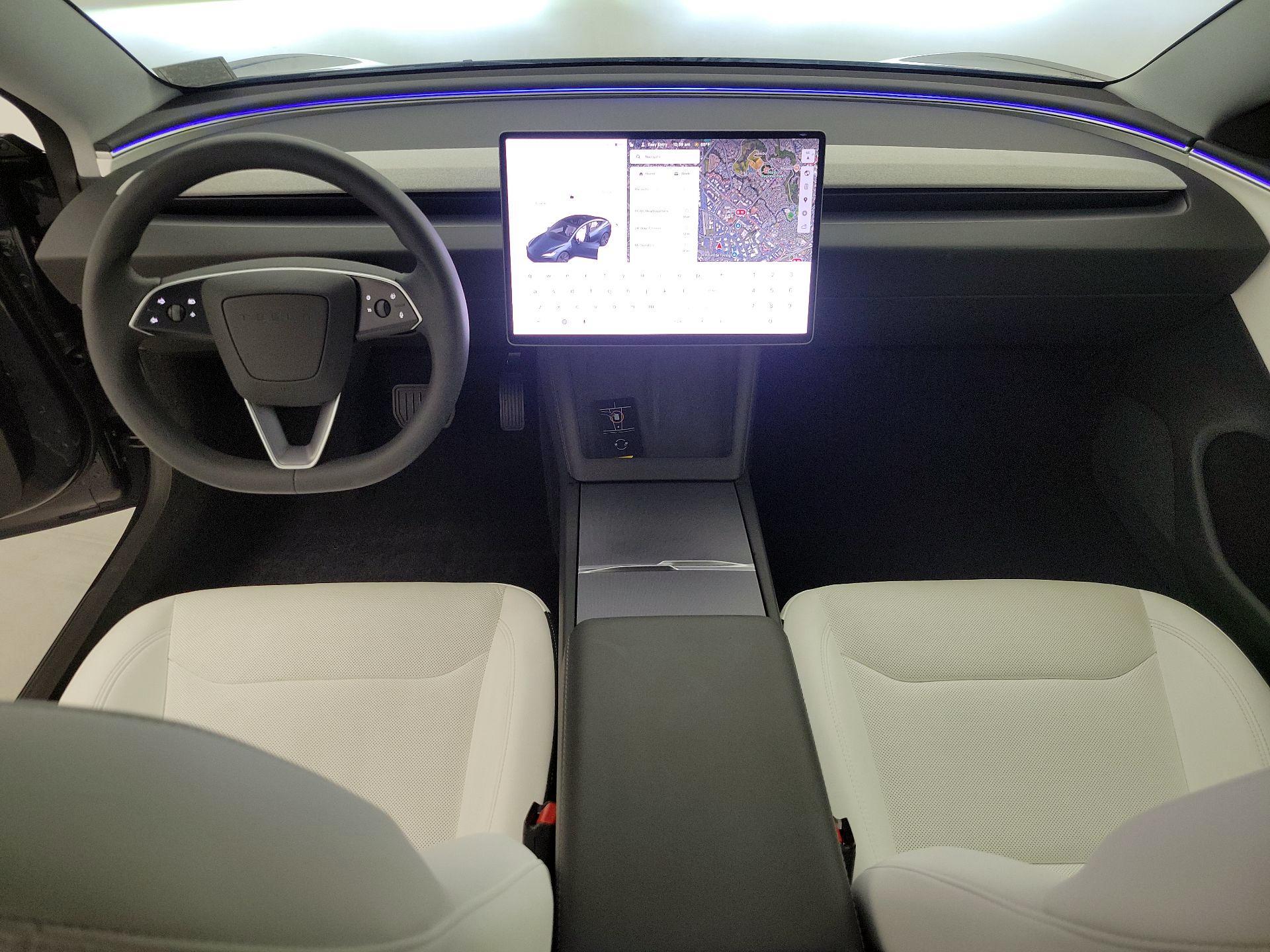 Thumbnail: 2025 Tesla Model 3 - 9