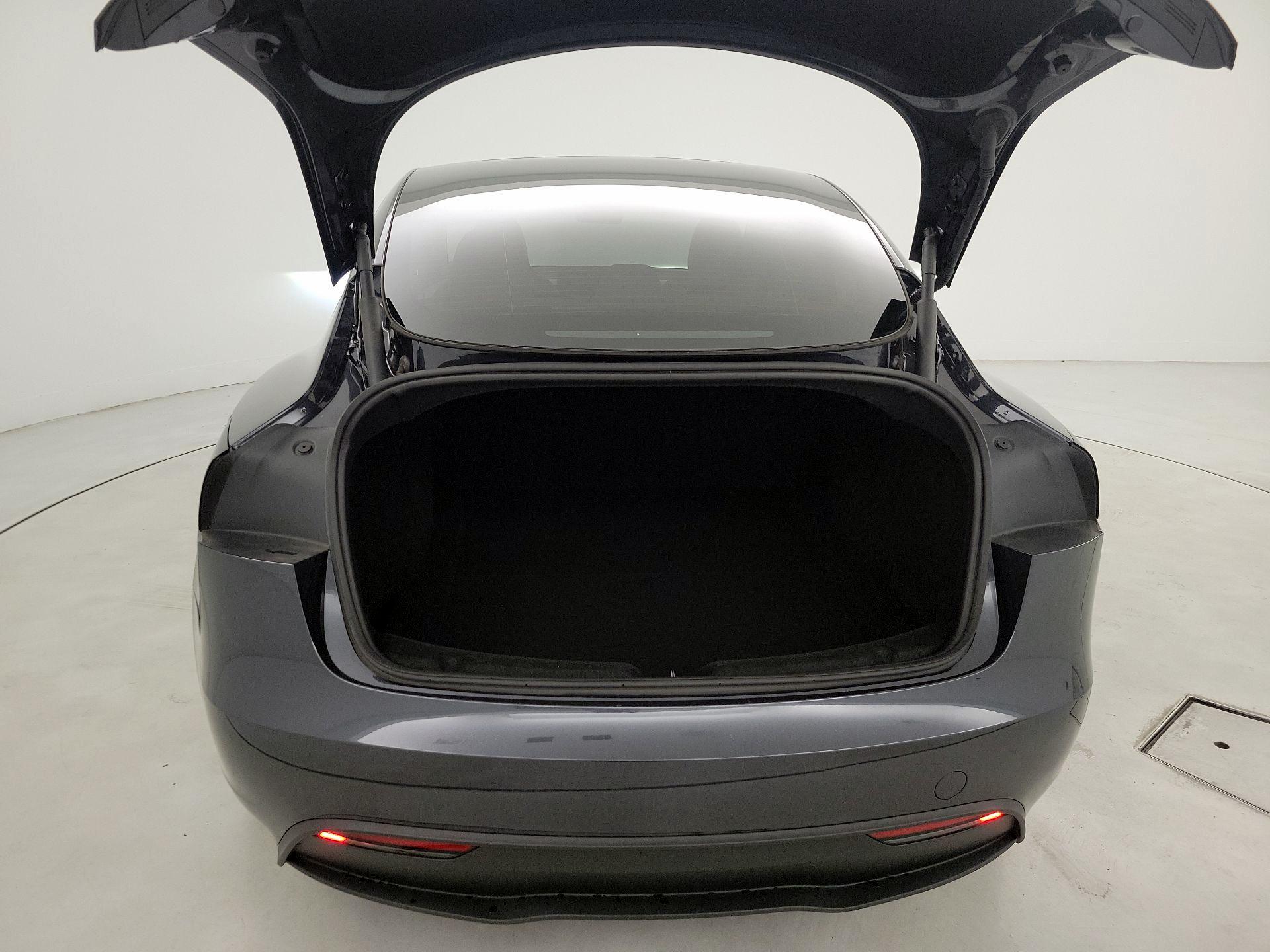 Thumbnail: 2025 Tesla Model 3 - 19