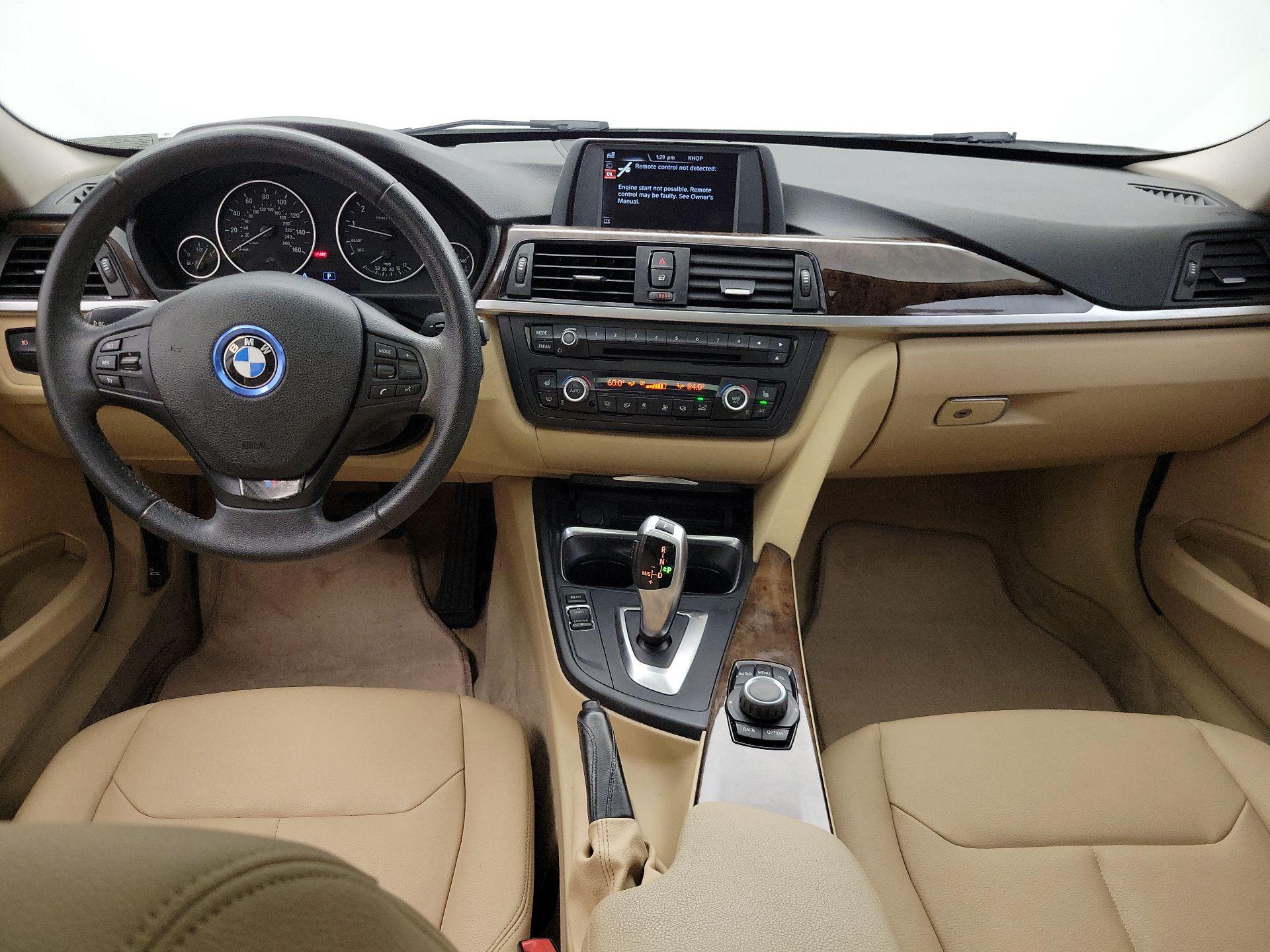 Thumbnail: 2015 BMW 3 Series - 9