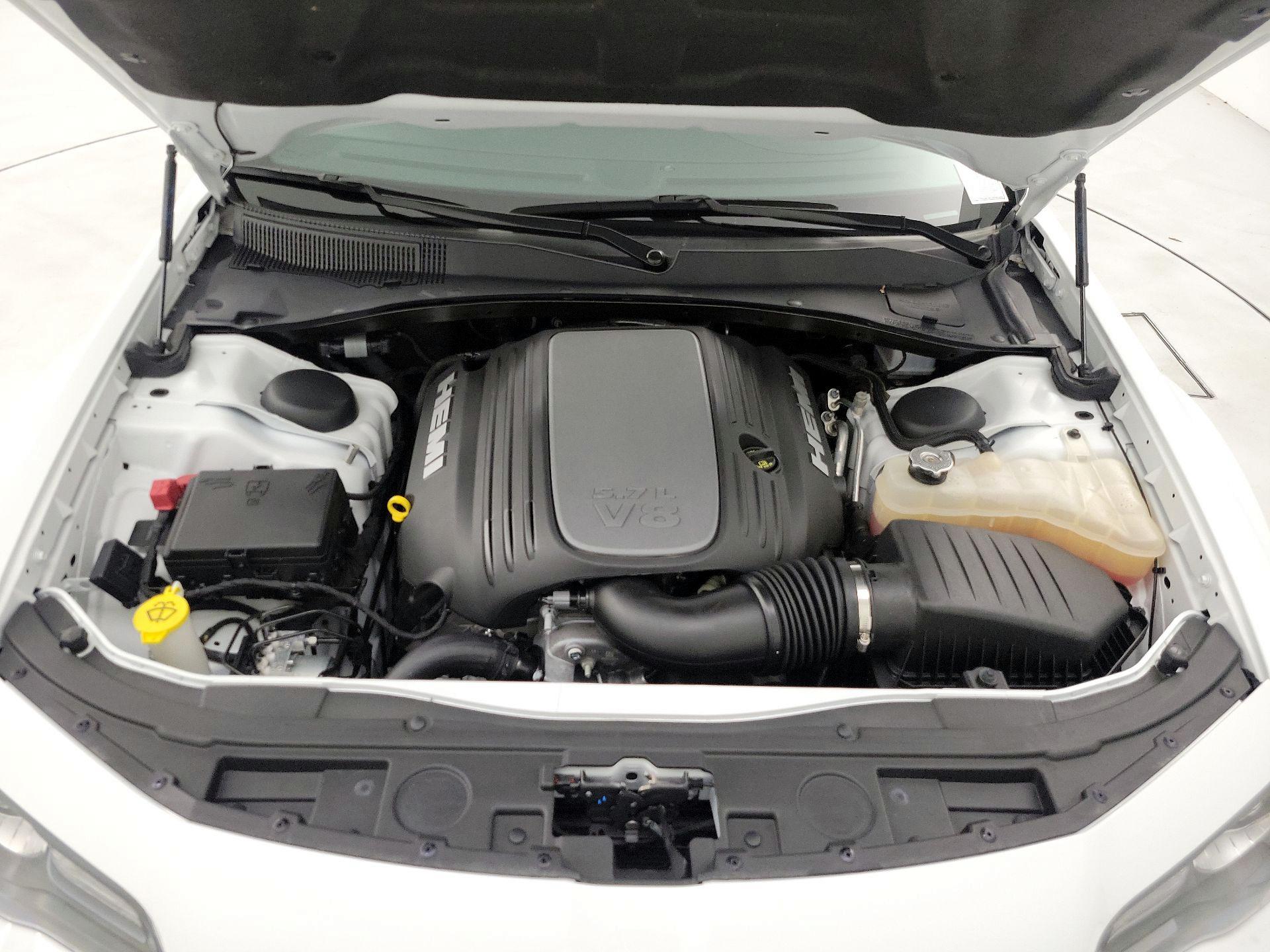 Thumbnail: 2022 Chrysler 300 - 19