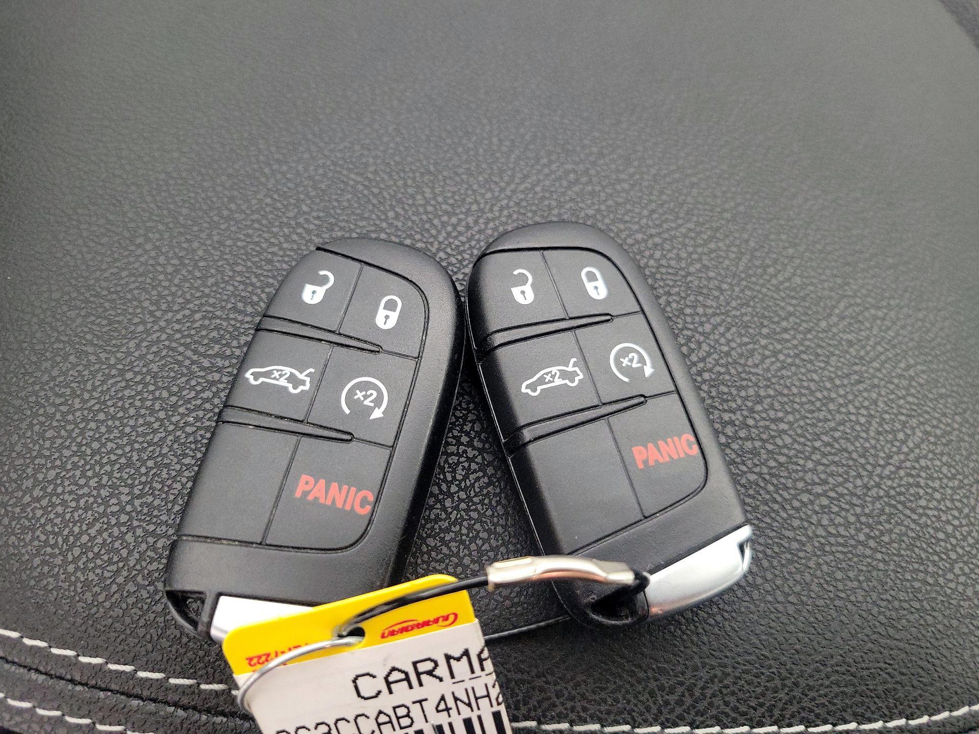 Thumbnail: 2022 Chrysler 300 - 20