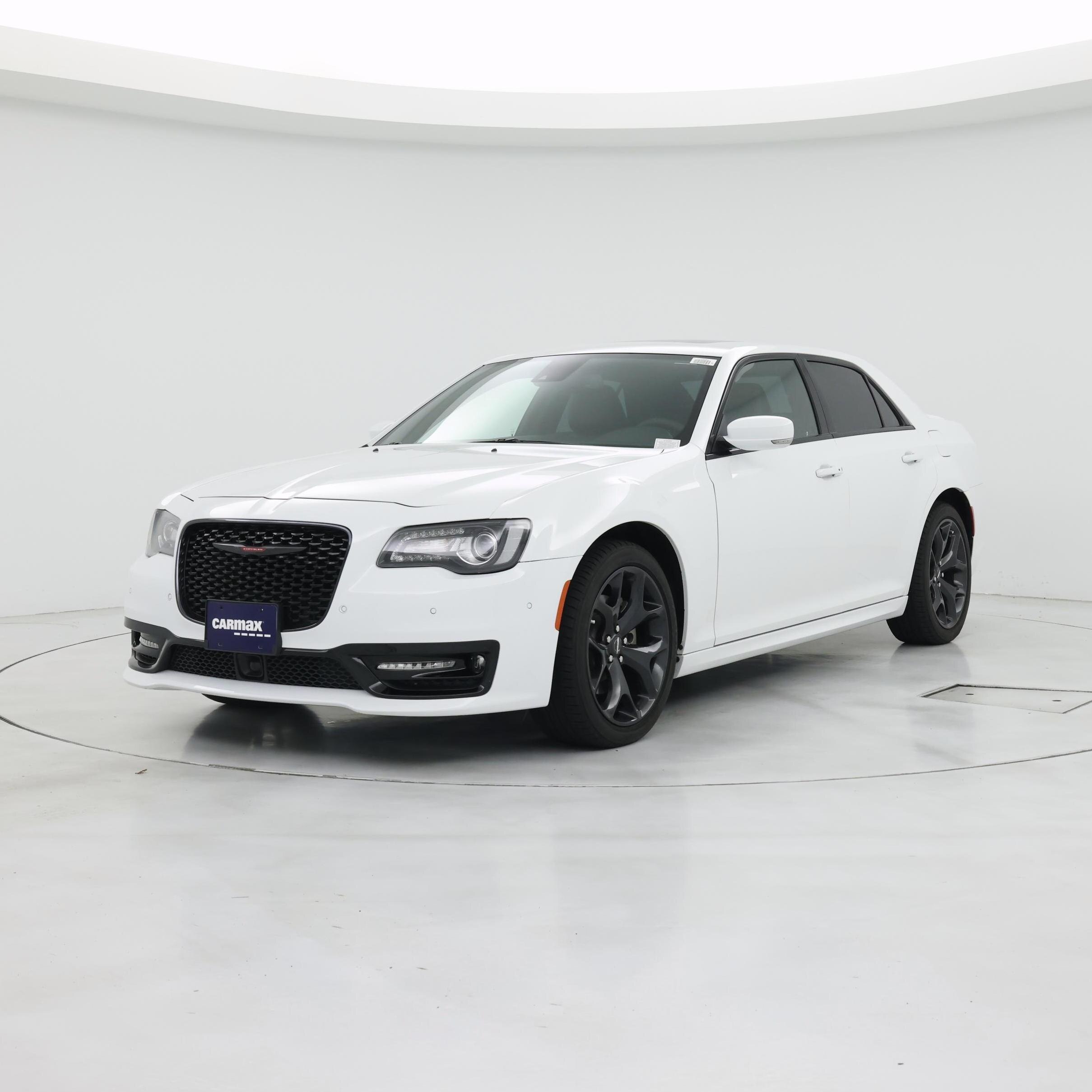 Thumbnail: 2022 Chrysler 300 - 4