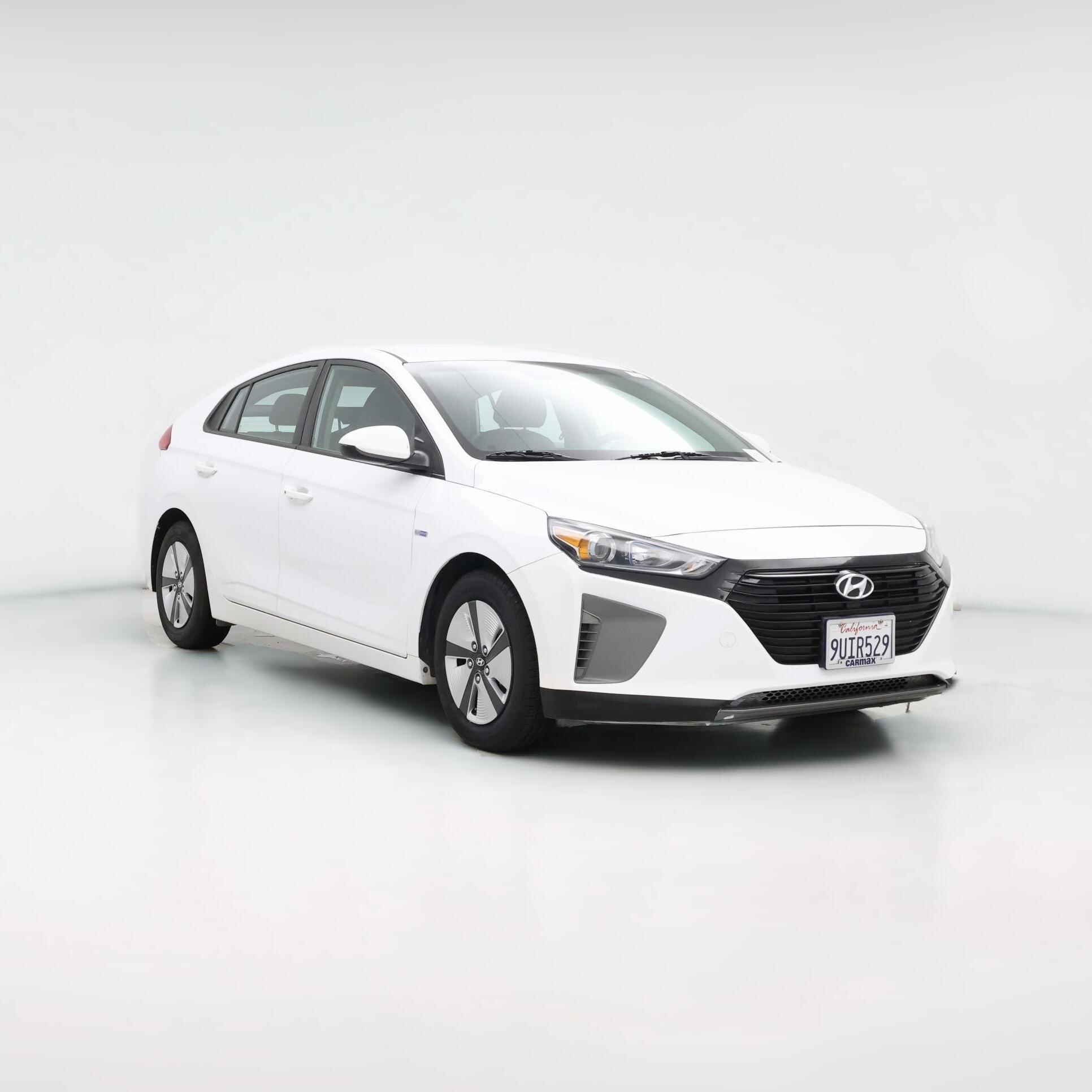 Thumbnail: 2019 Hyundai Ioniq - 1