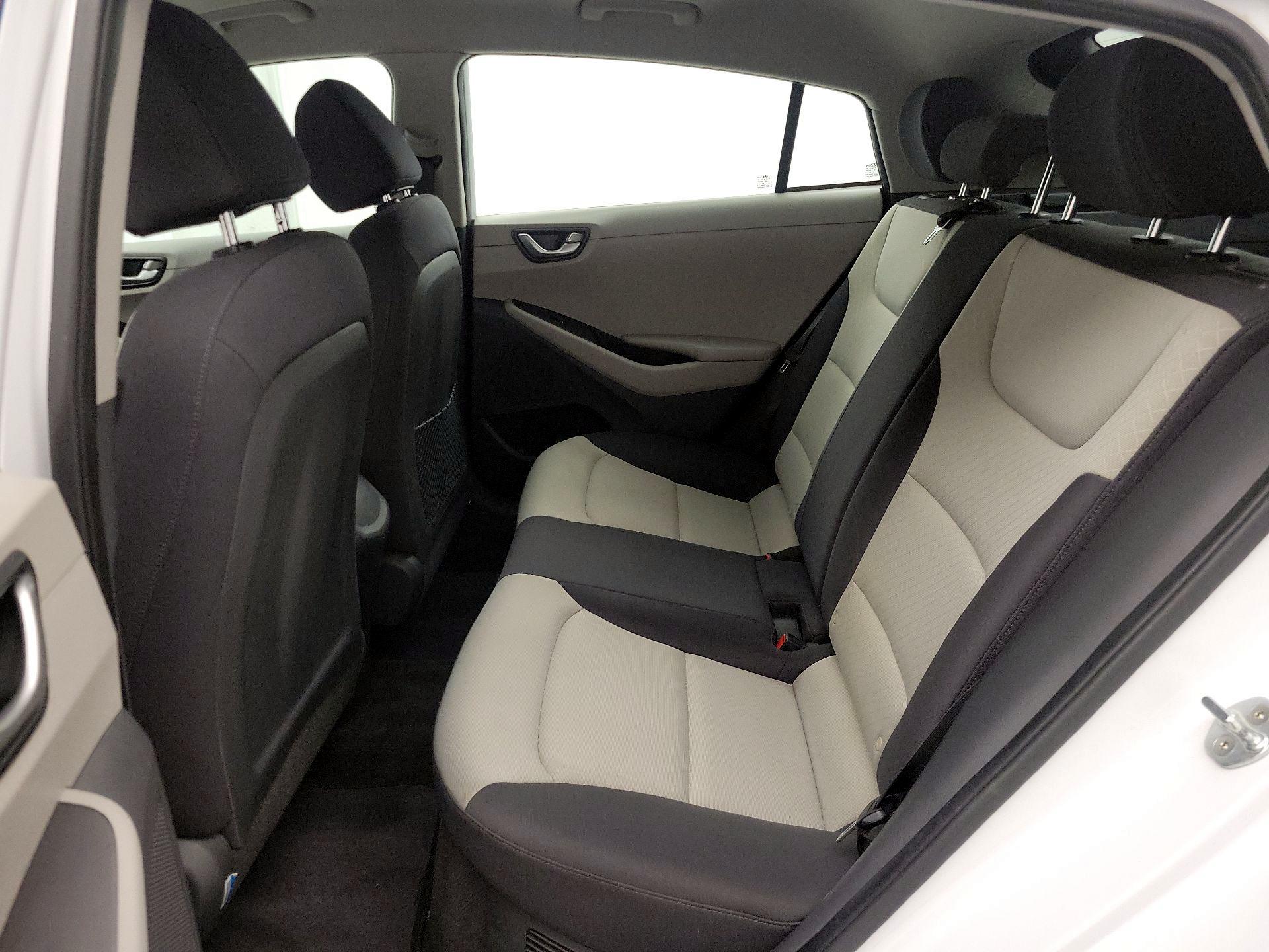 Thumbnail: 2019 Hyundai Ioniq - 19