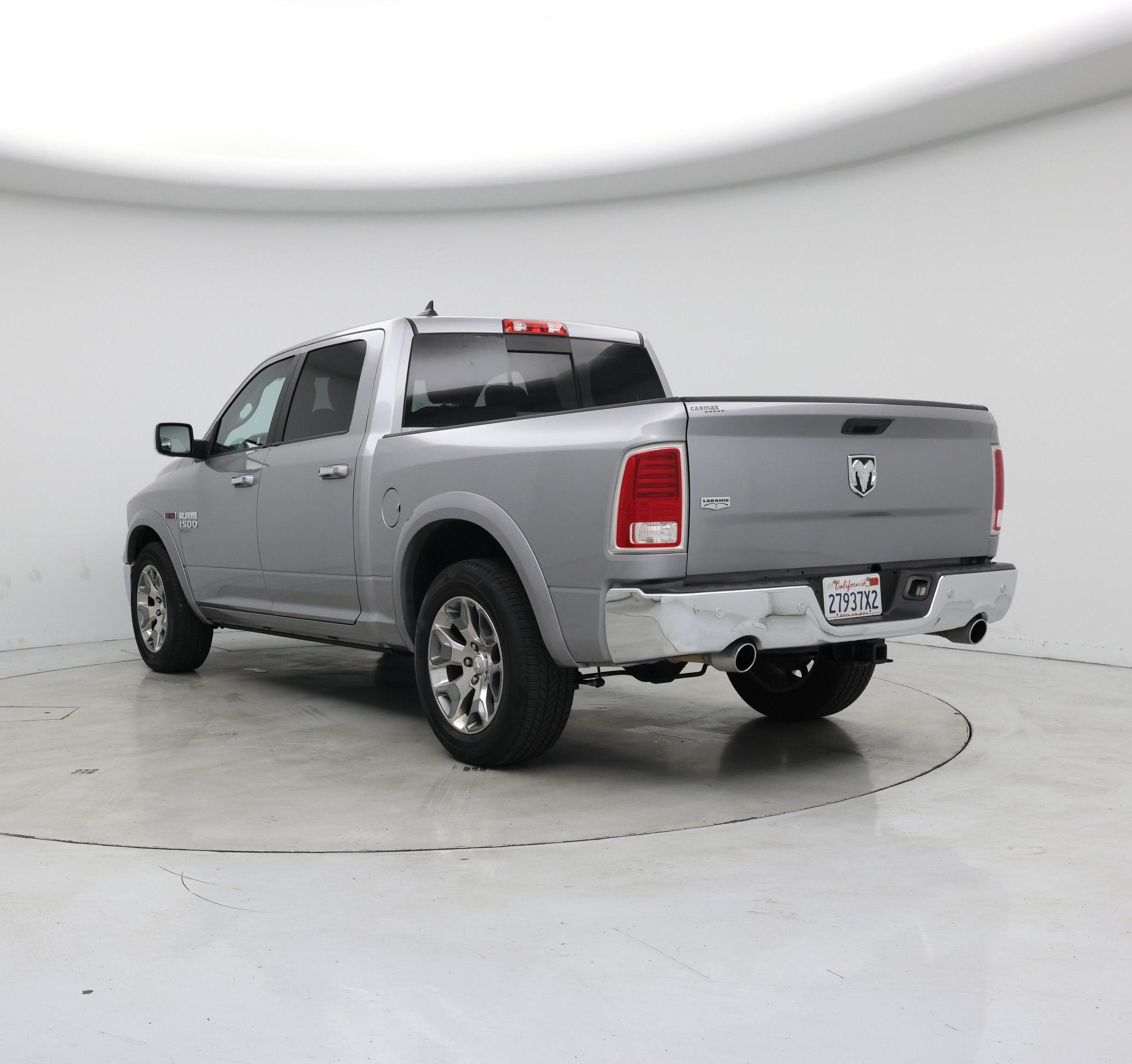 Thumbnail: 2019 RAM 1500 Classic - 2