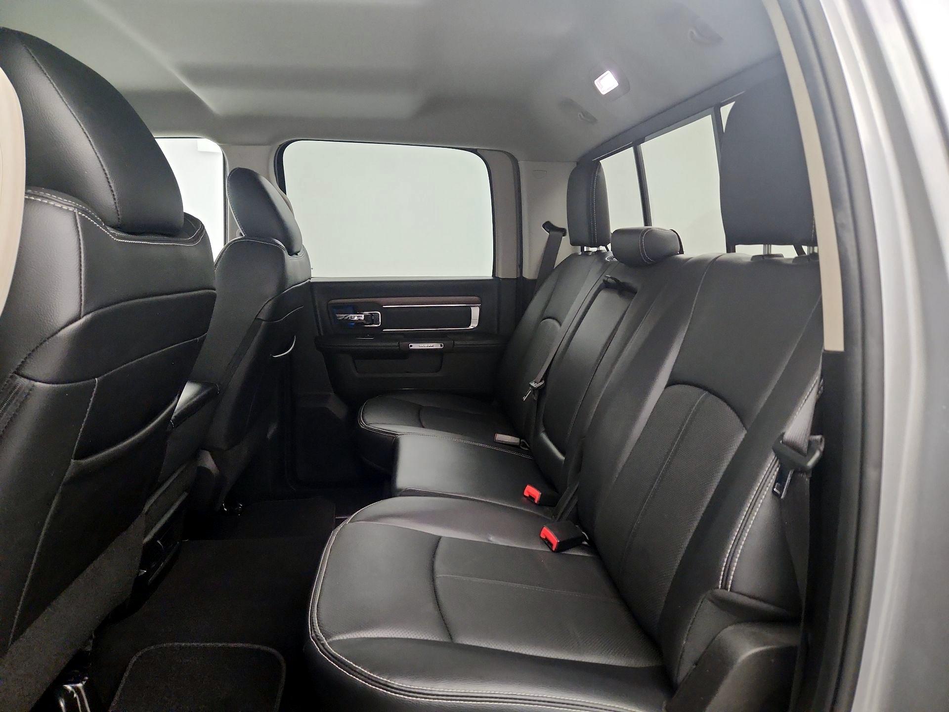 Thumbnail: 2019 RAM 1500 Classic - 20