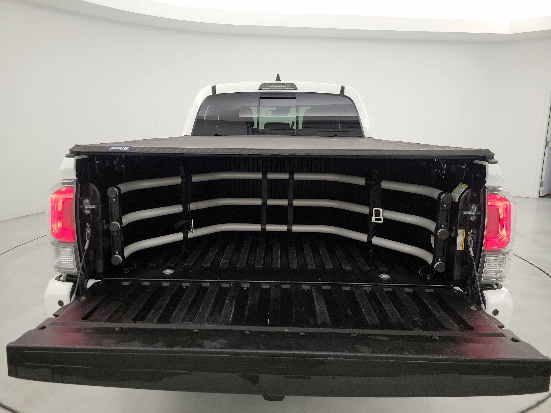 Thumbnail: 2022 Toyota Tacoma - 20