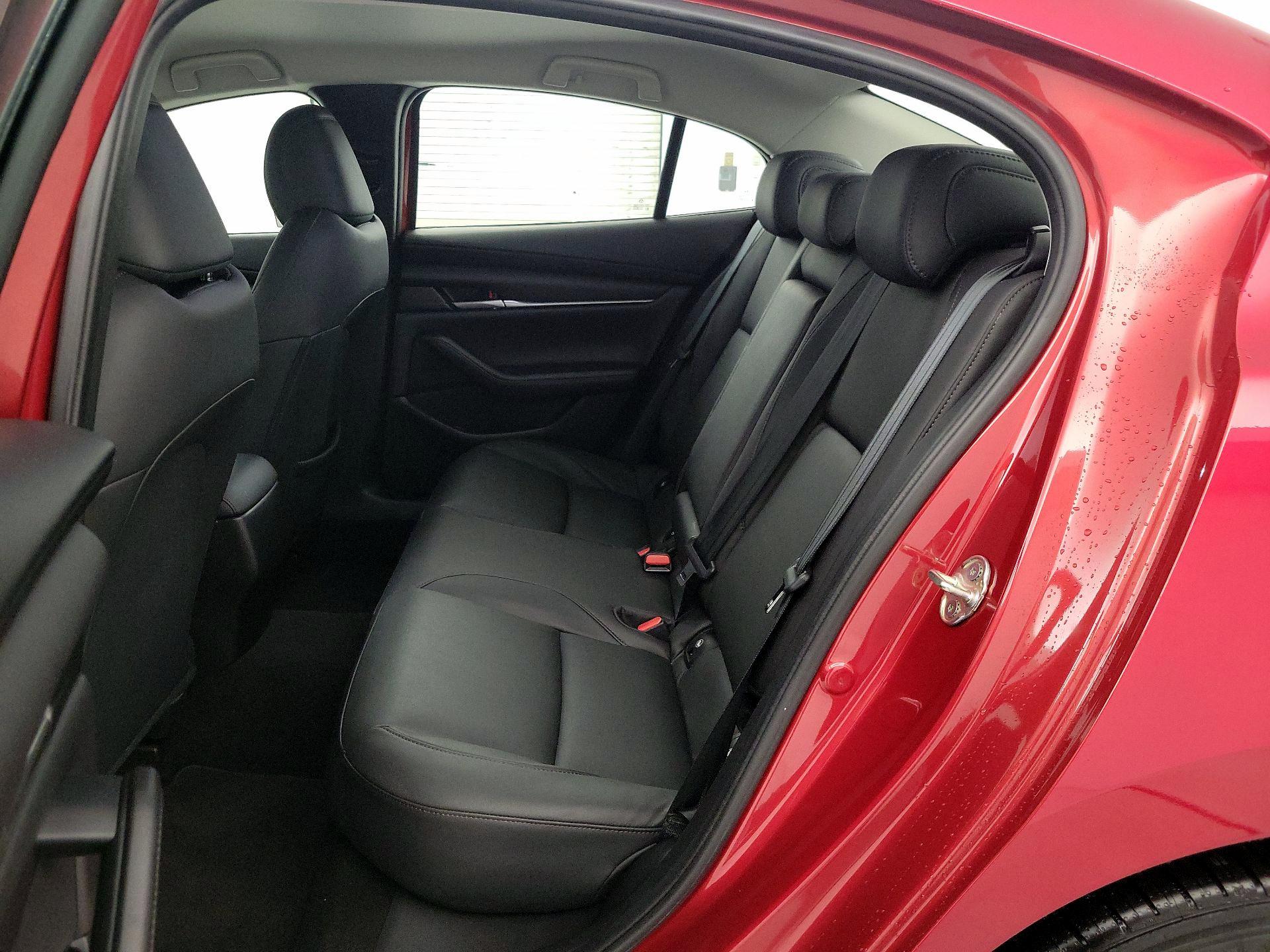 Thumbnail: 2022 Mazda Mazda3 - 18