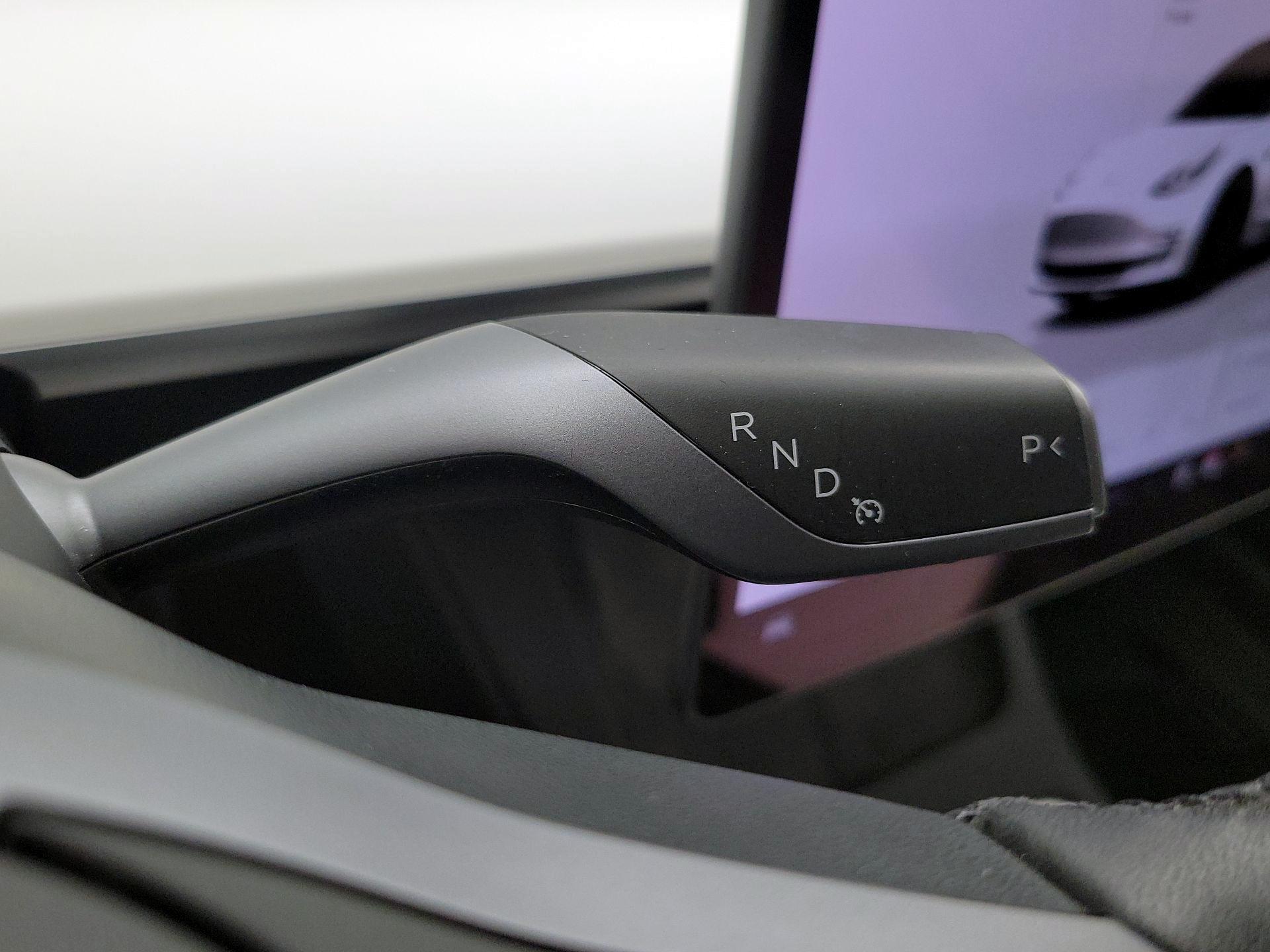 Thumbnail: 2023 Tesla Model 3 - 17
