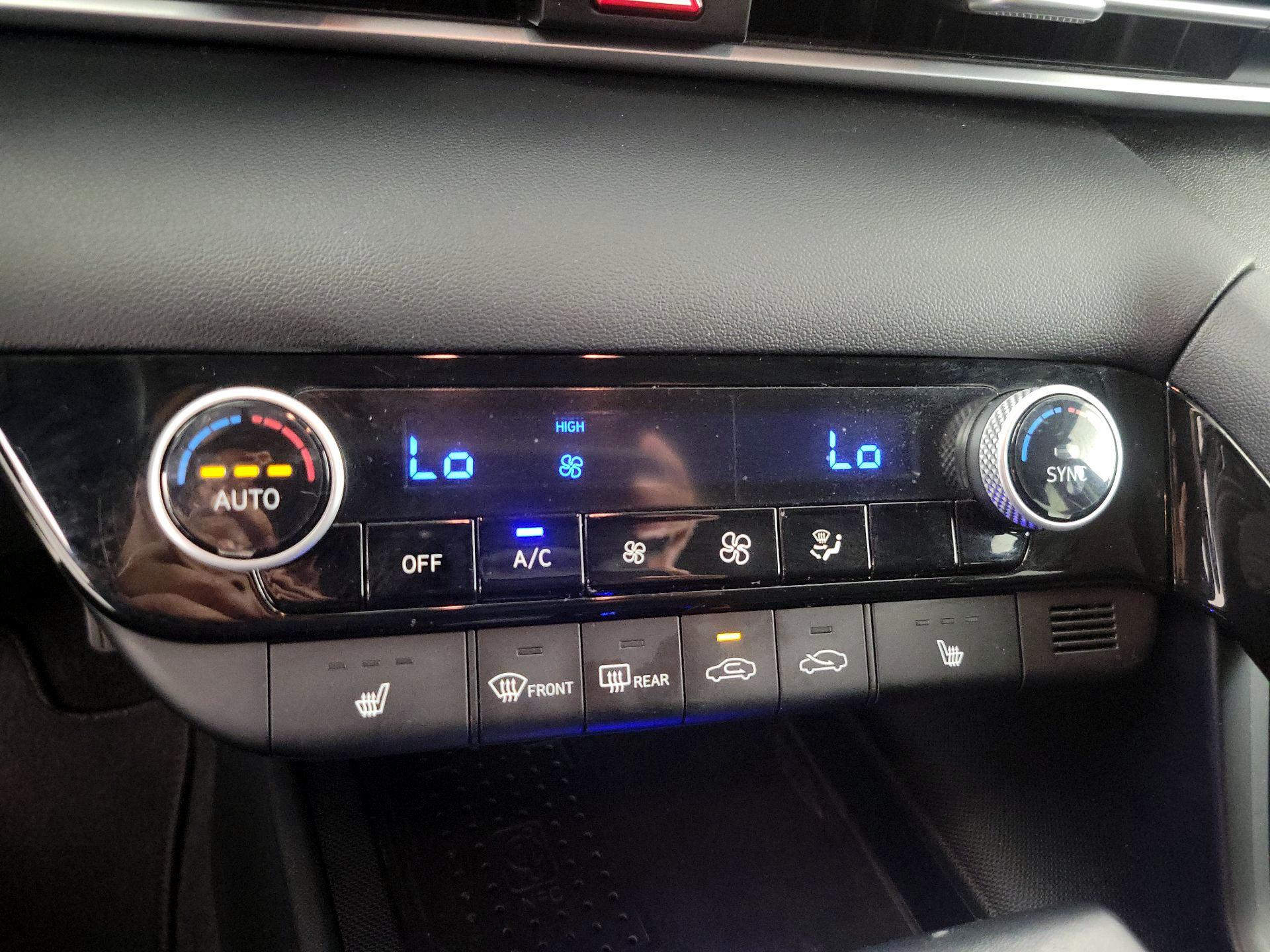 Thumbnail: 2022 Hyundai Elantra - 16