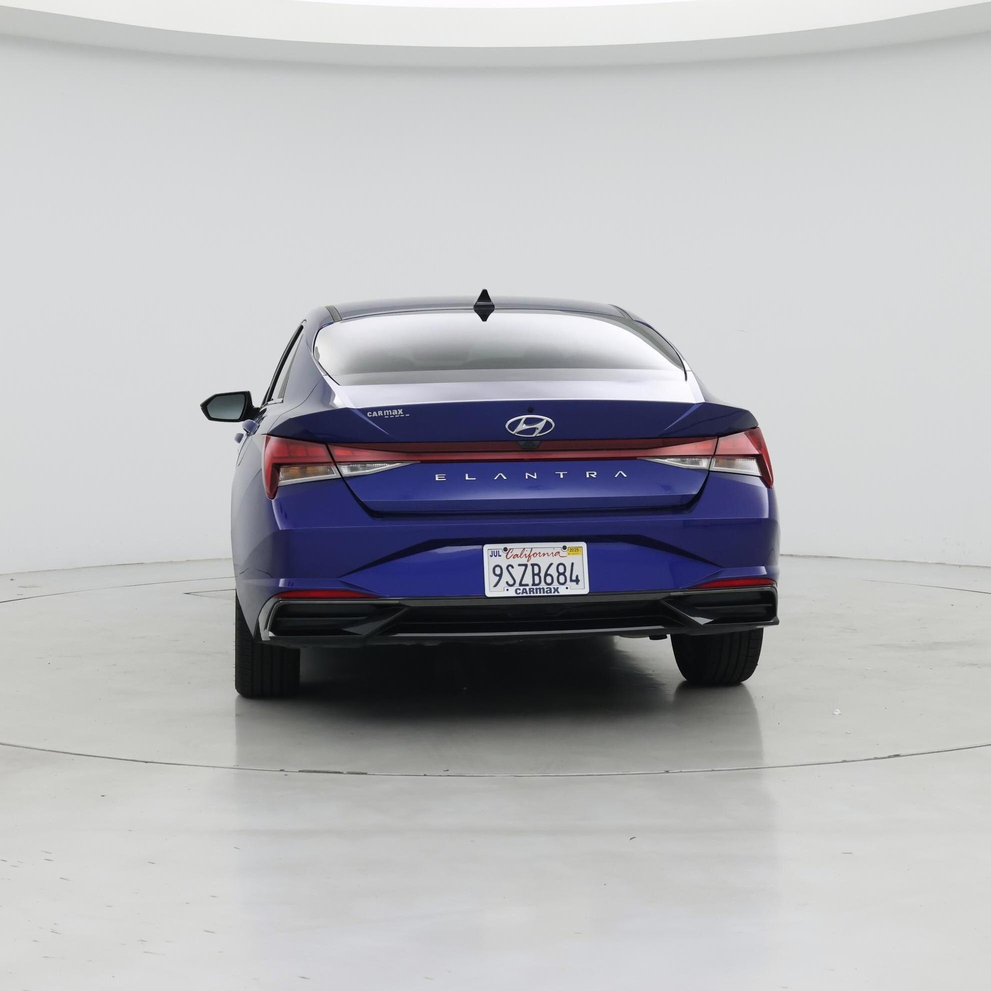 Thumbnail: 2022 Hyundai Elantra - 6