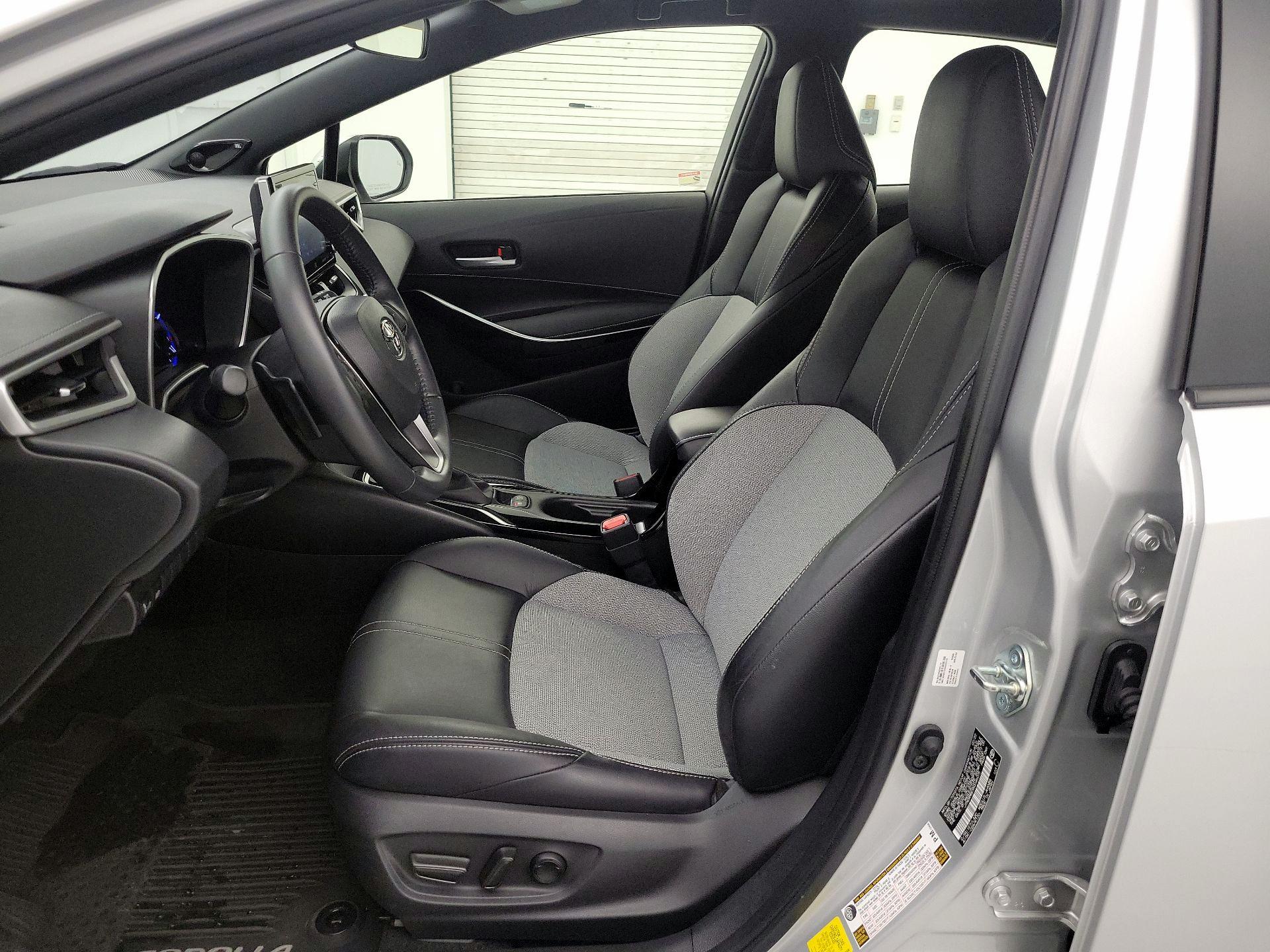 Thumbnail: 2022 Toyota Corolla - 11