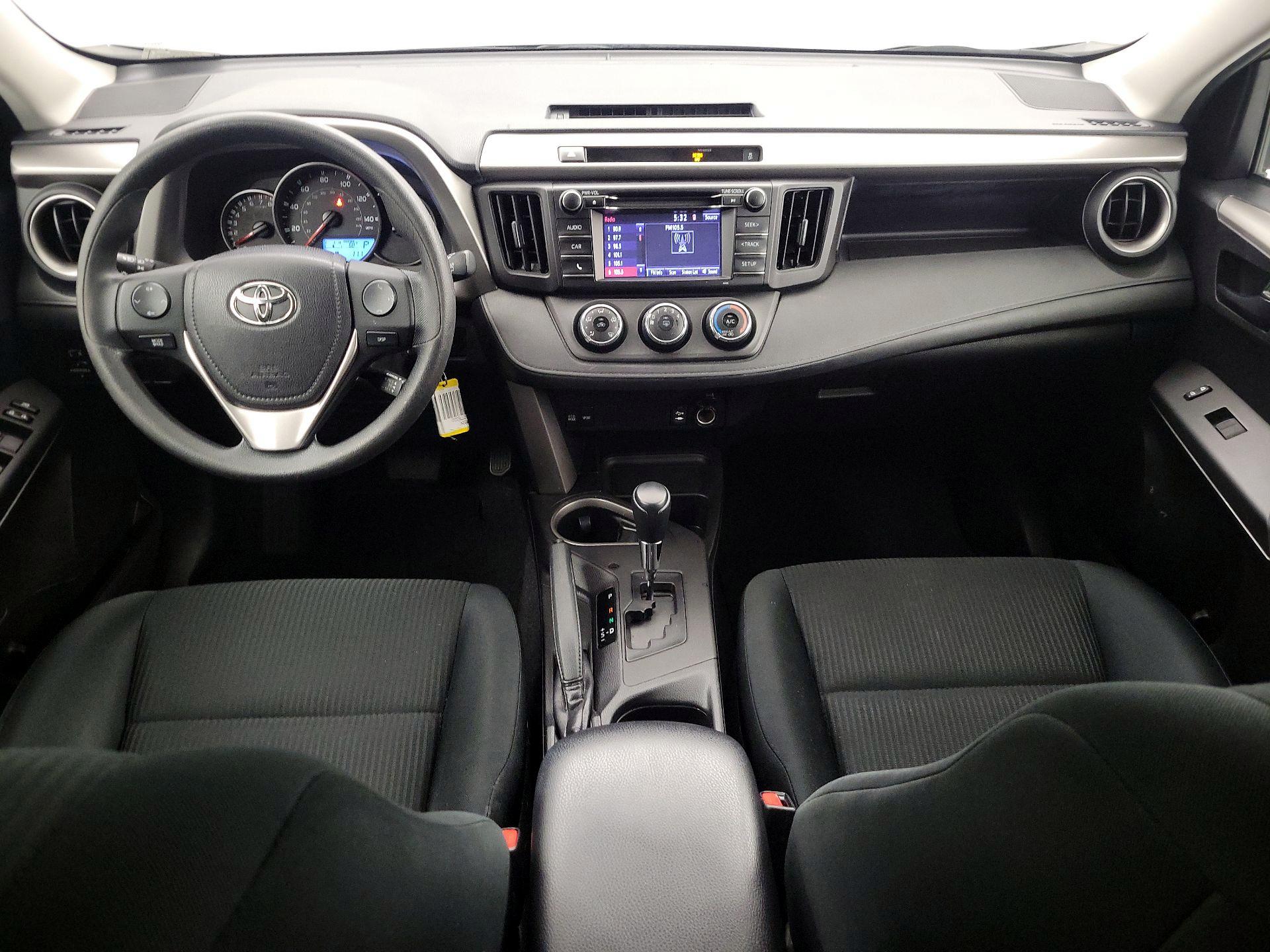 Thumbnail: 2016 Toyota RAV4 - 9