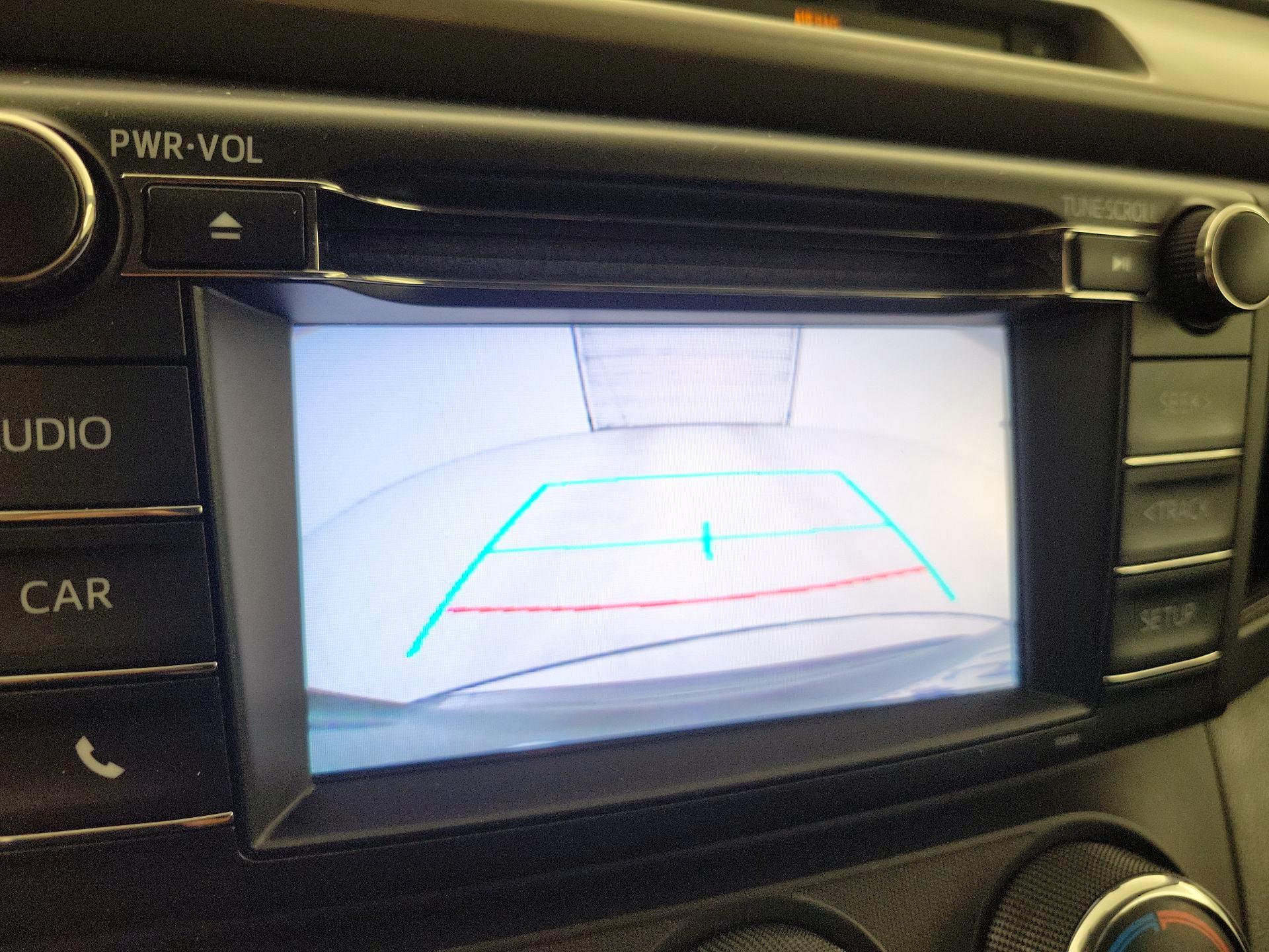 Thumbnail: 2016 Toyota RAV4 - 13