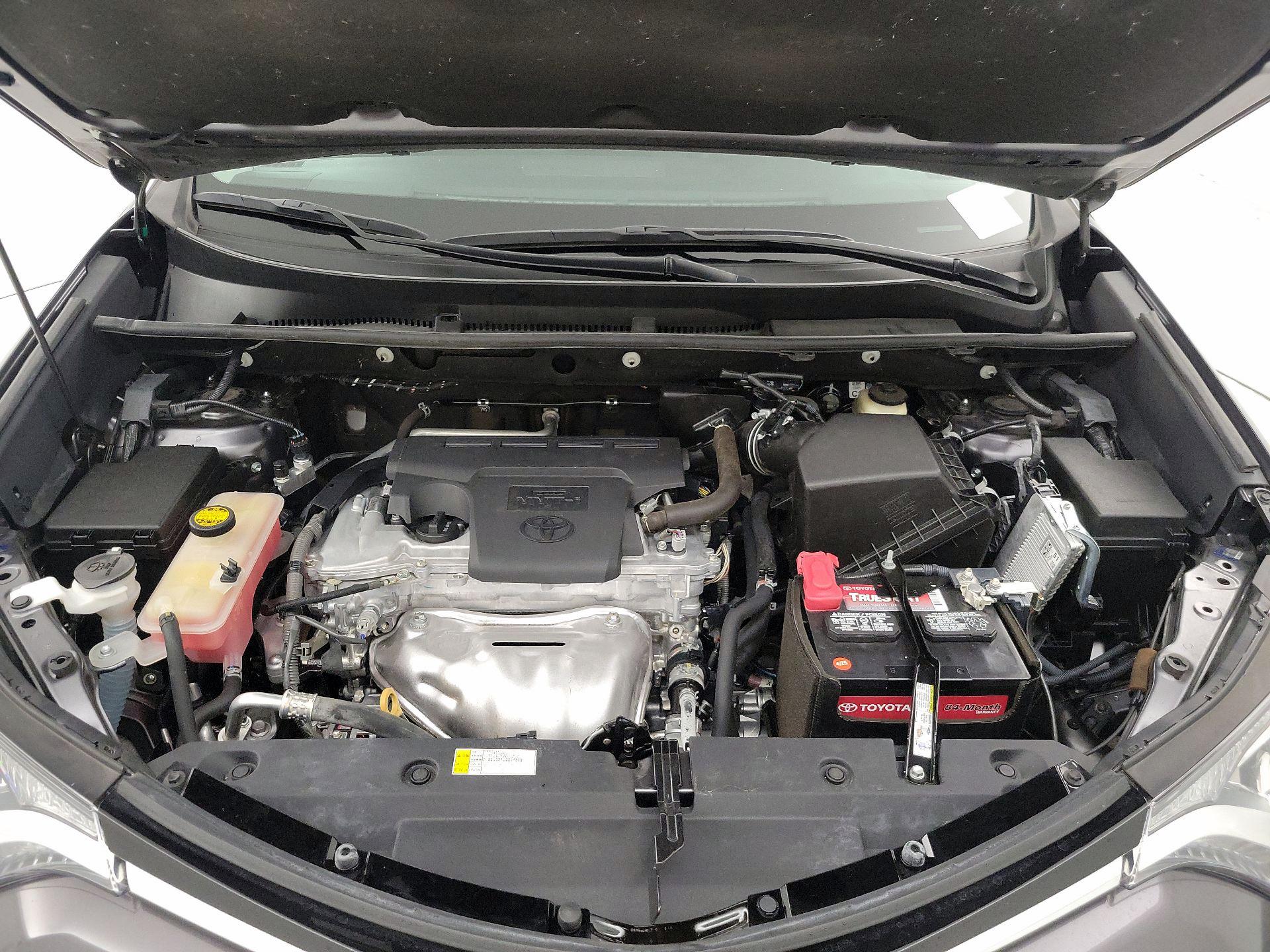 Thumbnail: 2016 Toyota RAV4 - 20