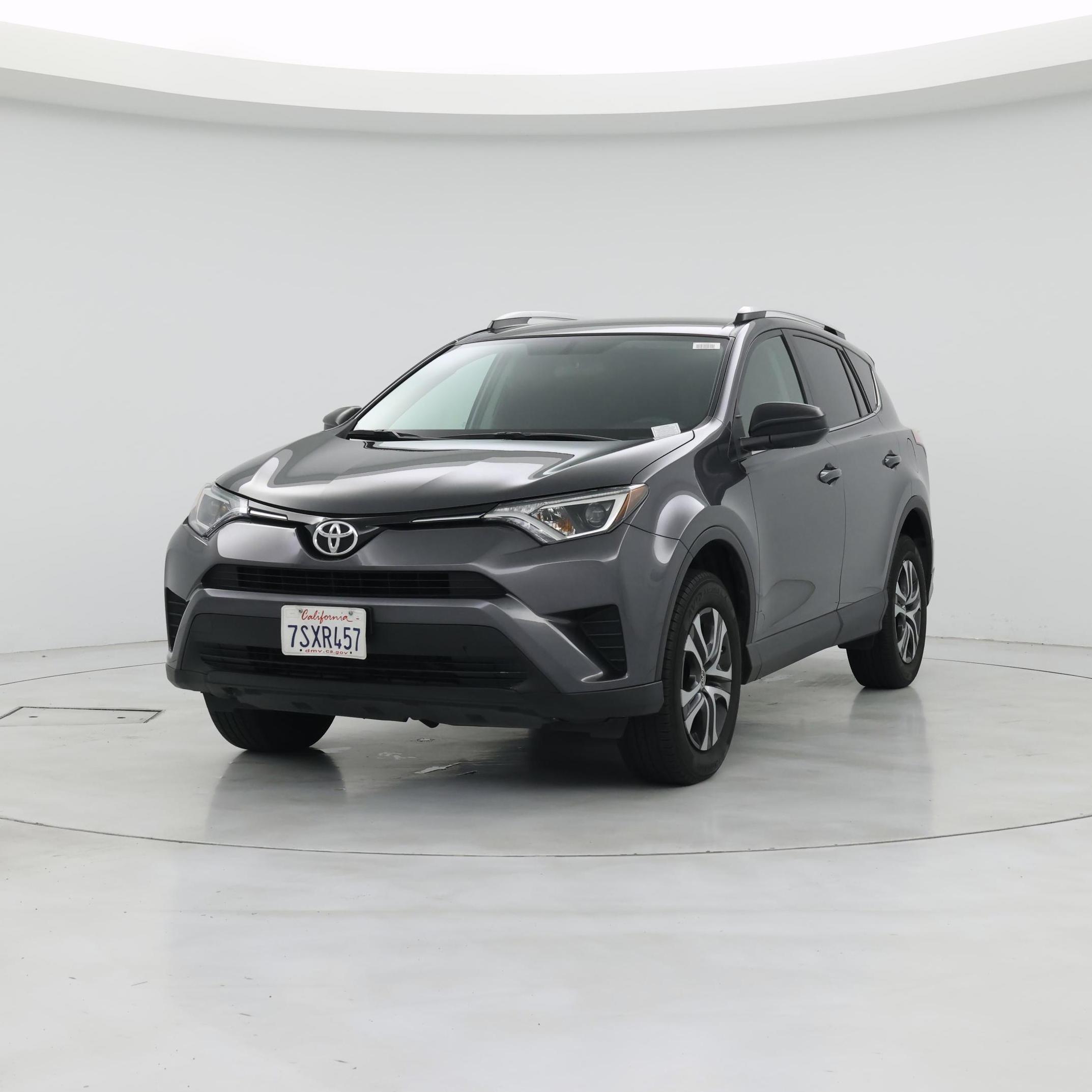 Thumbnail: 2016 Toyota RAV4 - 4