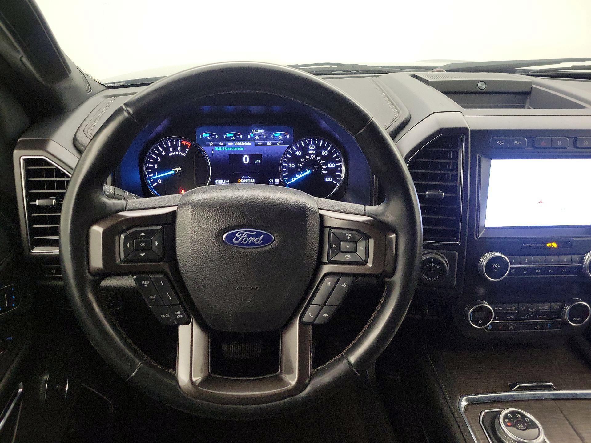 Thumbnail: 2021 Ford Expedition - 10