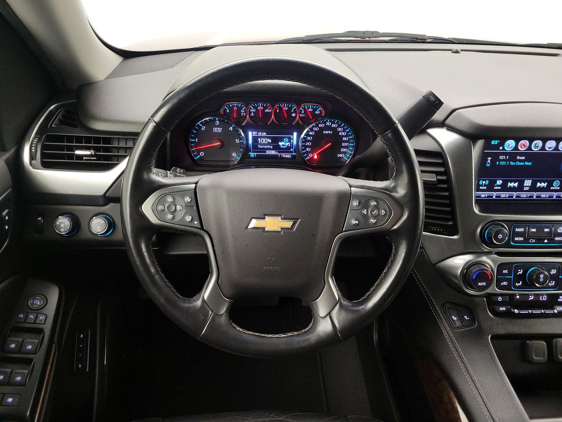 Thumbnail: 2019 Chevrolet Suburban - 10