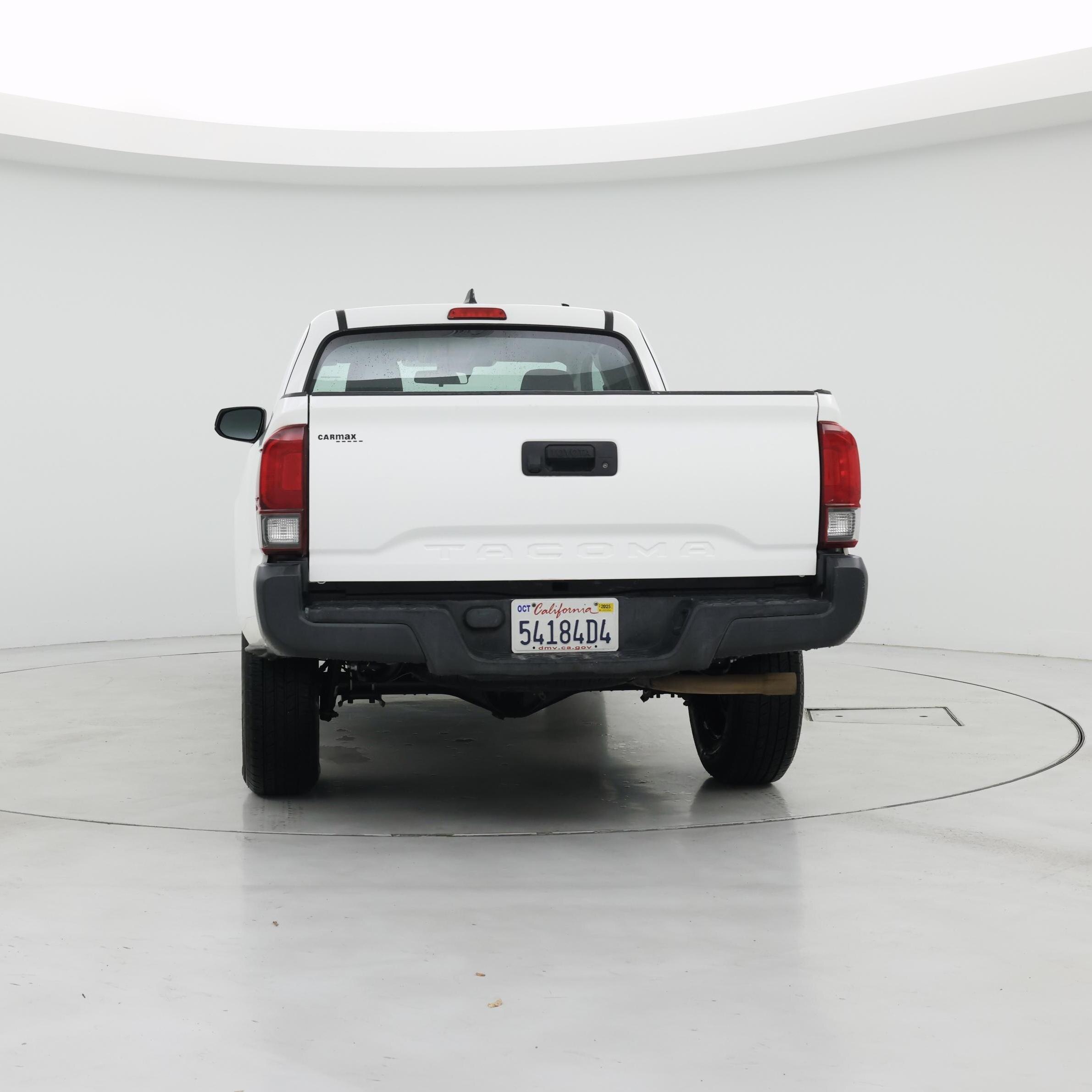 Thumbnail: 2018 Toyota Tacoma - 6