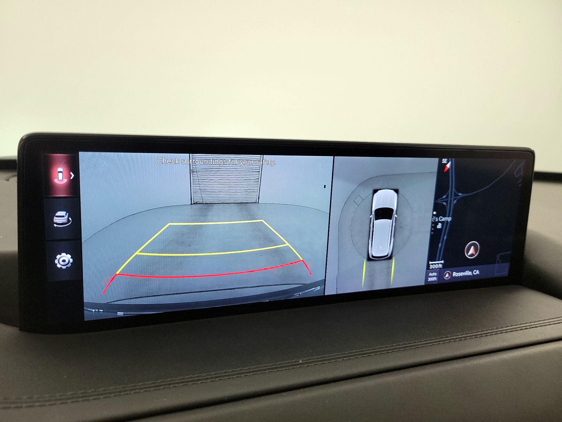 Thumbnail: 2021 Genesis GV80 - 13