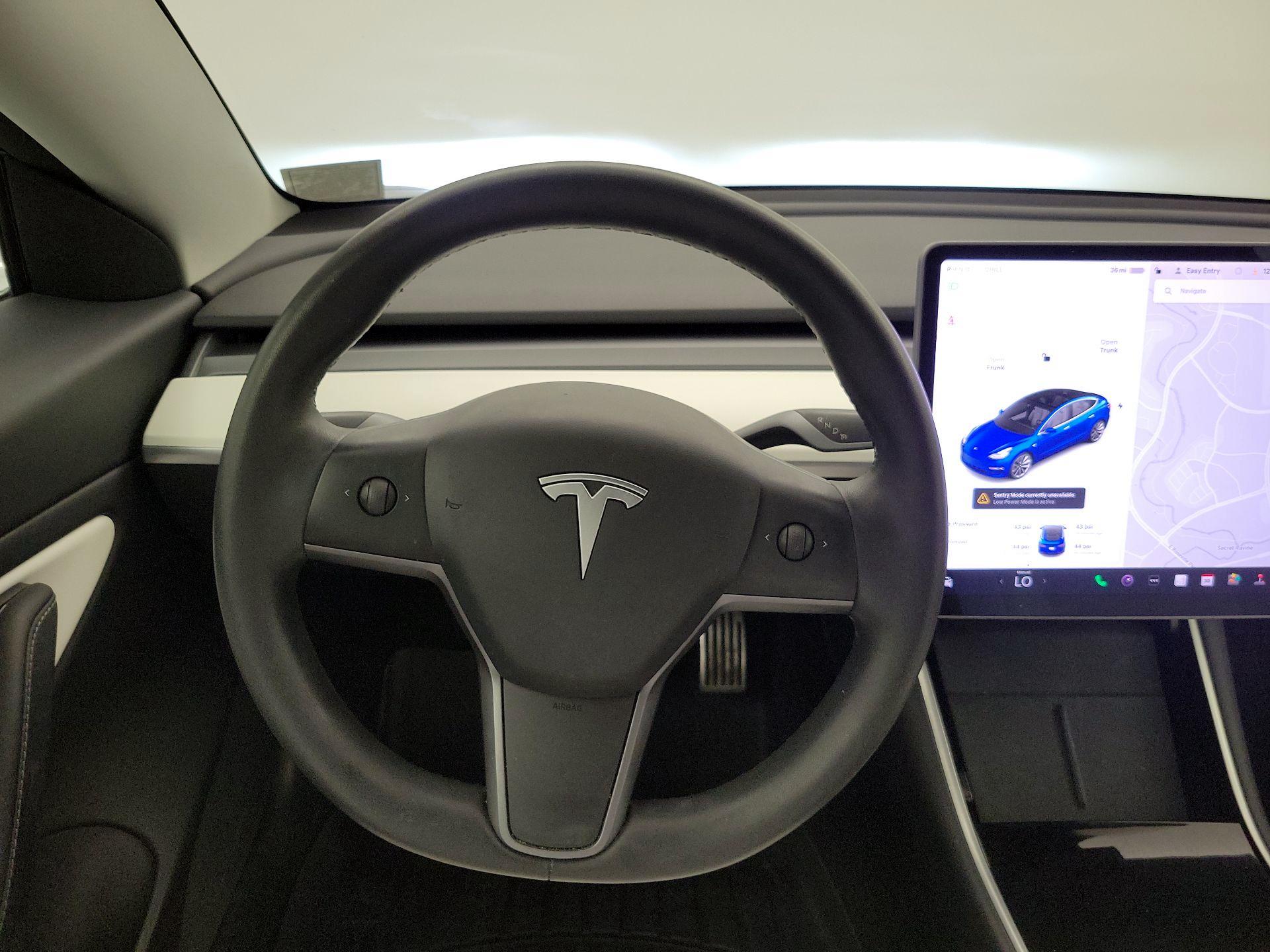 Thumbnail: 2020 Tesla Model 3 - 10