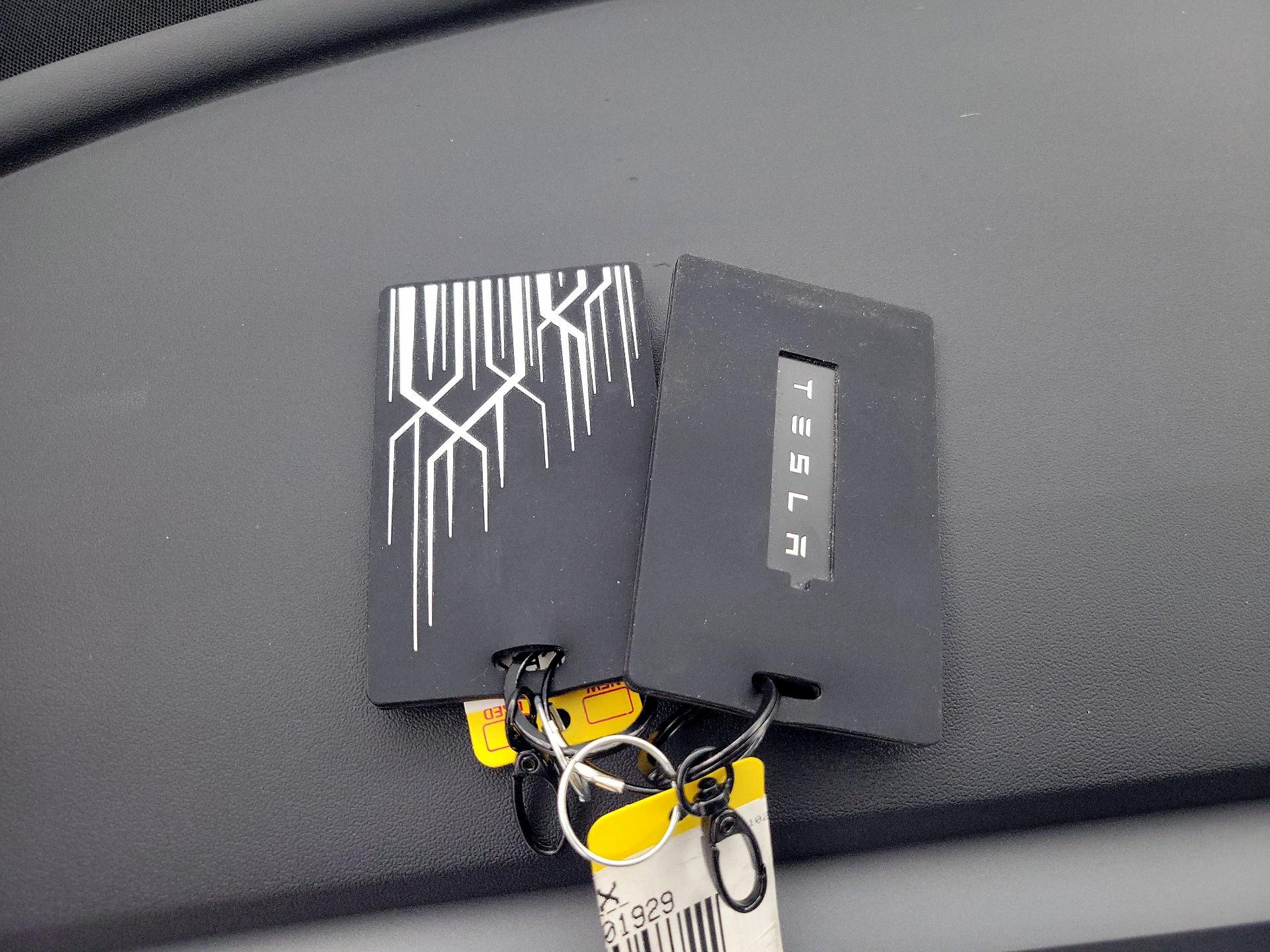 Thumbnail: 2020 Tesla Model 3 - 20