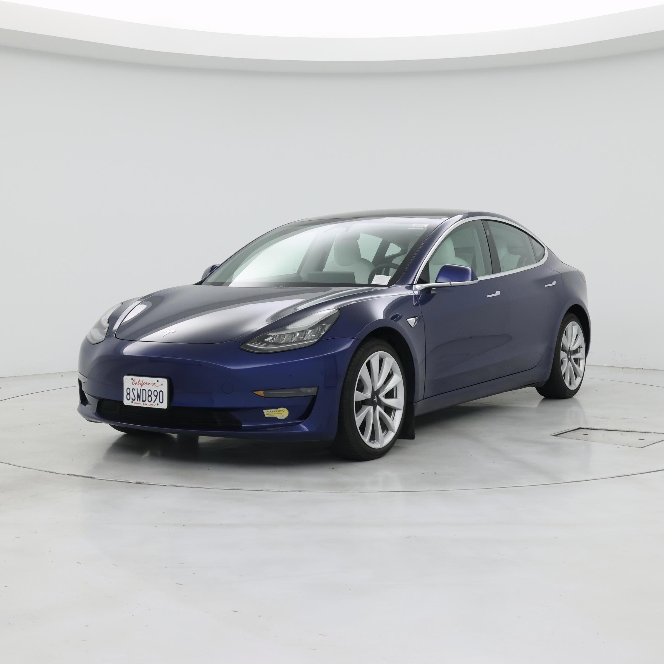 Thumbnail: 2020 Tesla Model 3 - 4