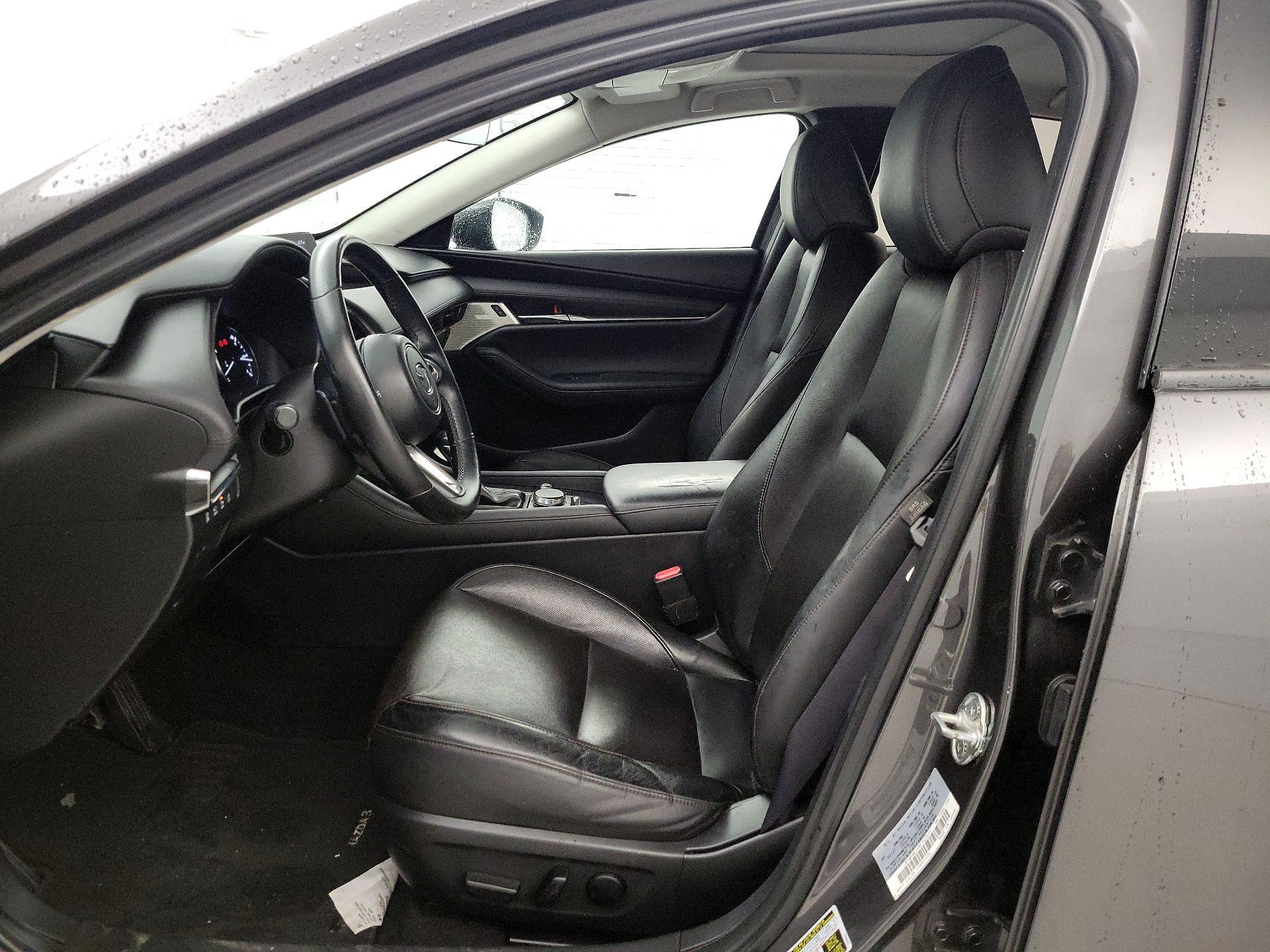 Thumbnail: 2021 Mazda Mazda3 - 11