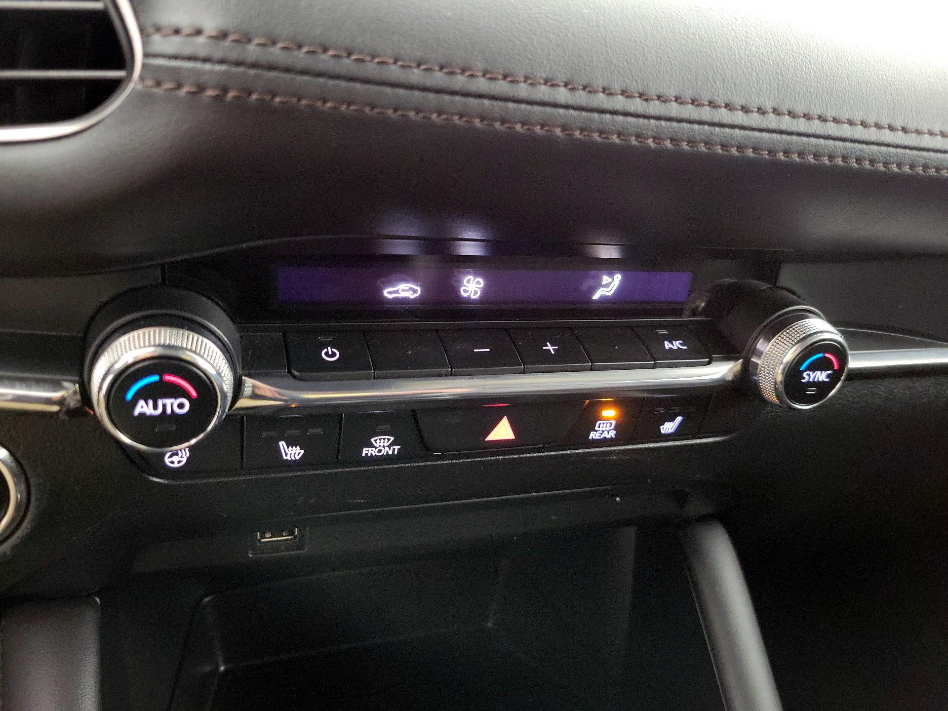 Thumbnail: 2021 Mazda Mazda3 - 16