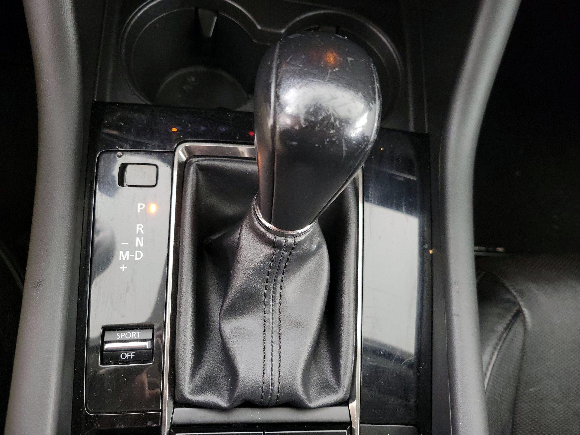 Thumbnail: 2021 Mazda Mazda3 - 17