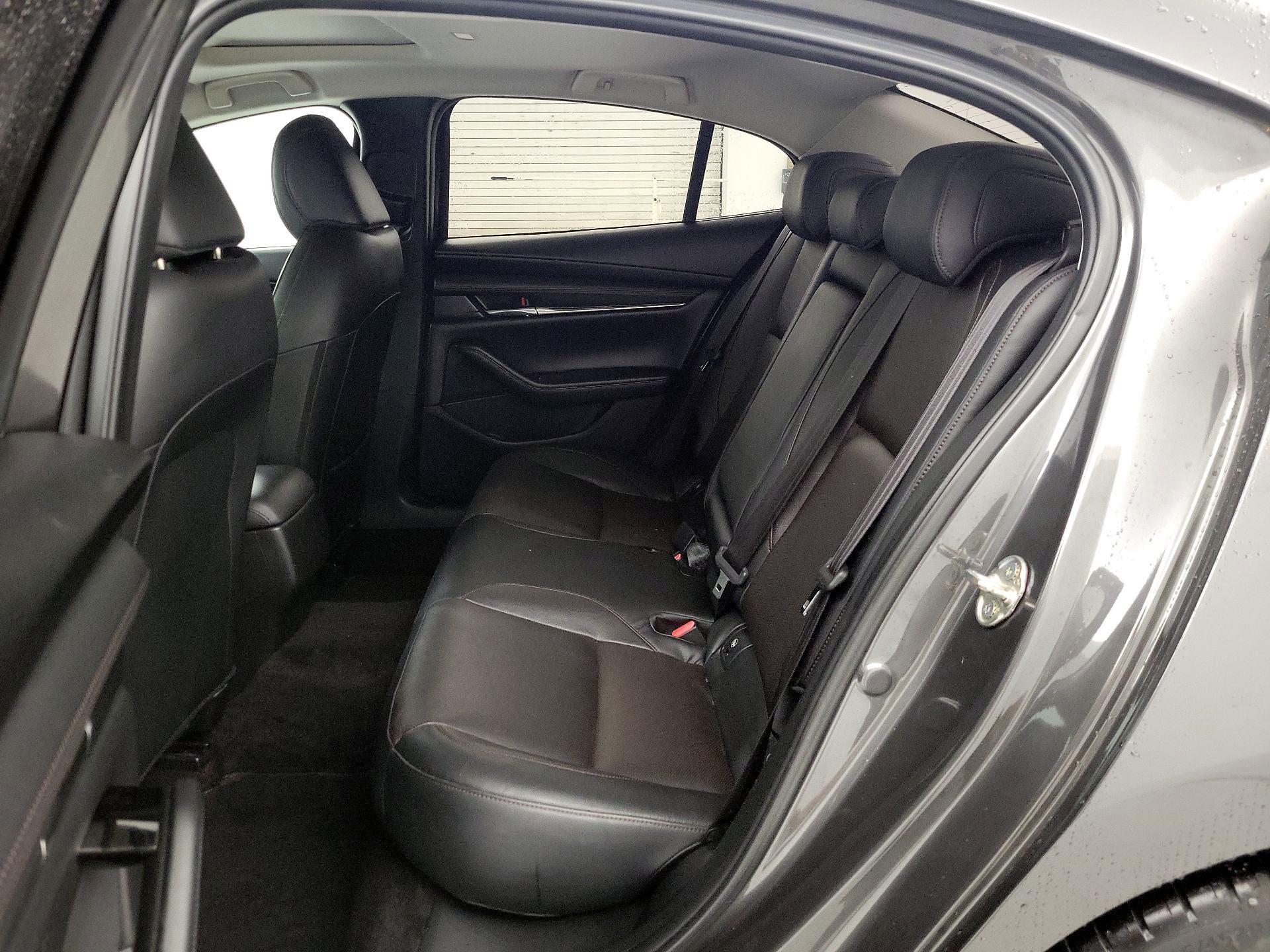 Thumbnail: 2021 Mazda Mazda3 - 19