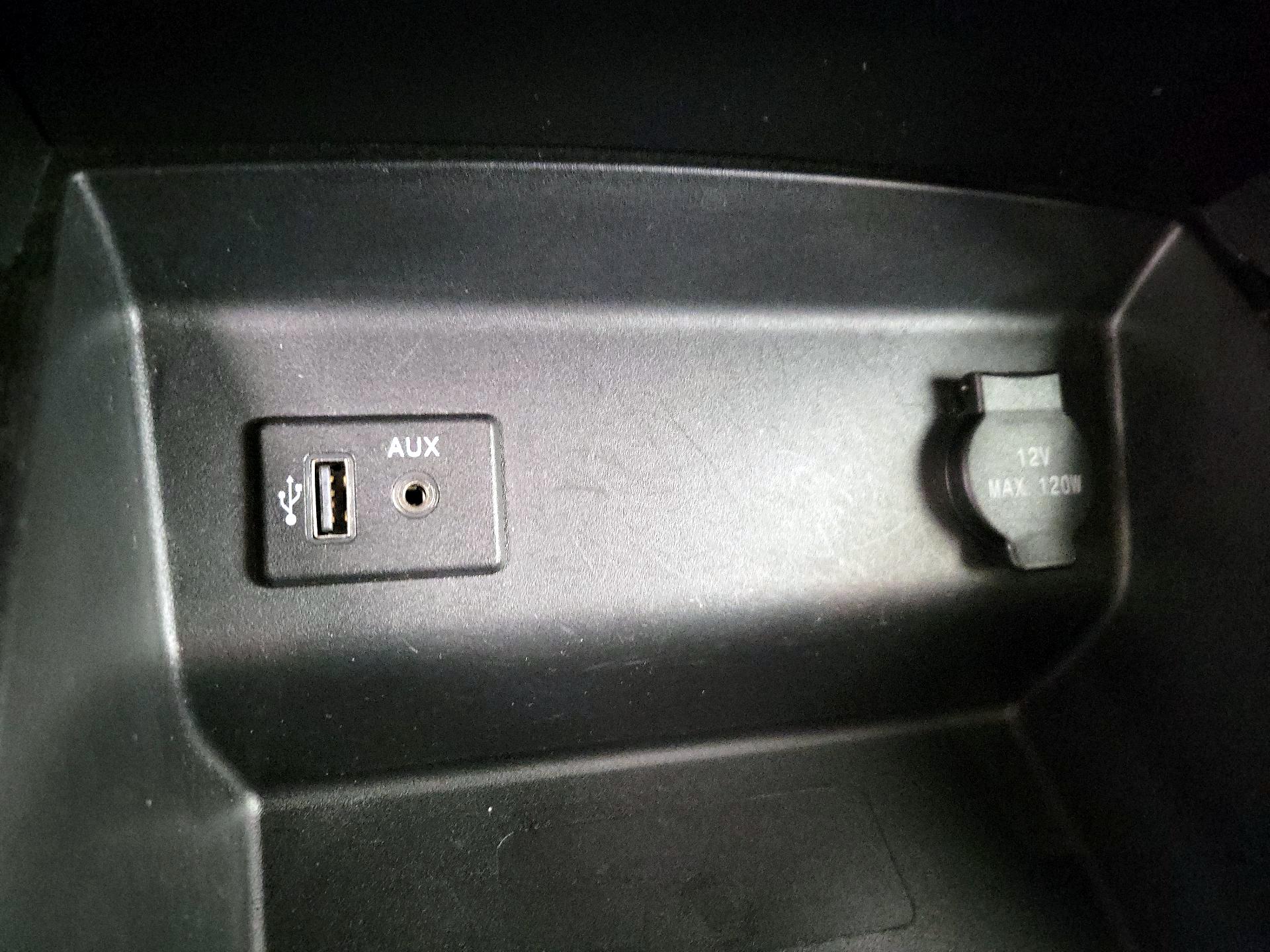 Thumbnail: 2018 Nissan Altima - 18