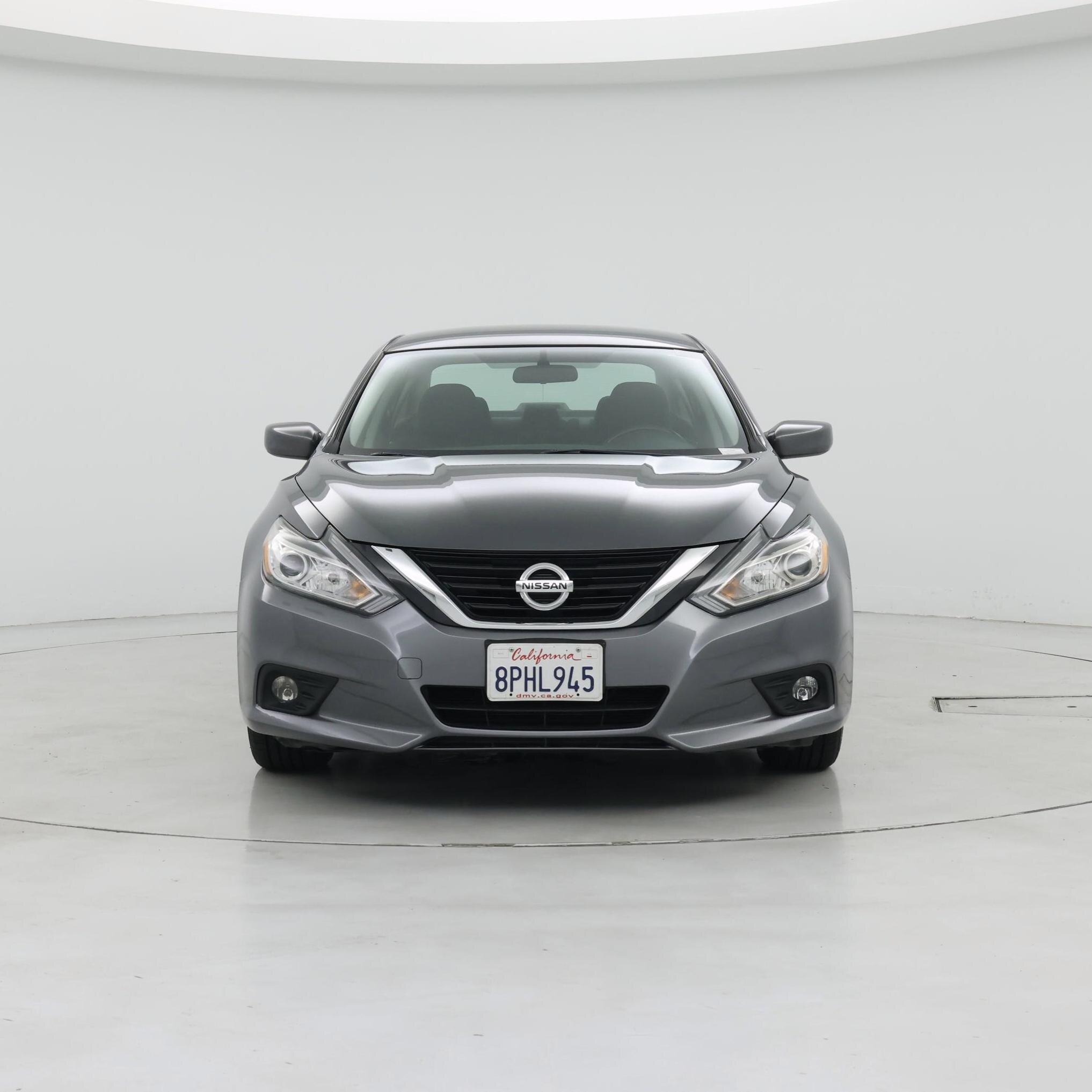 Thumbnail: 2018 Nissan Altima - 5